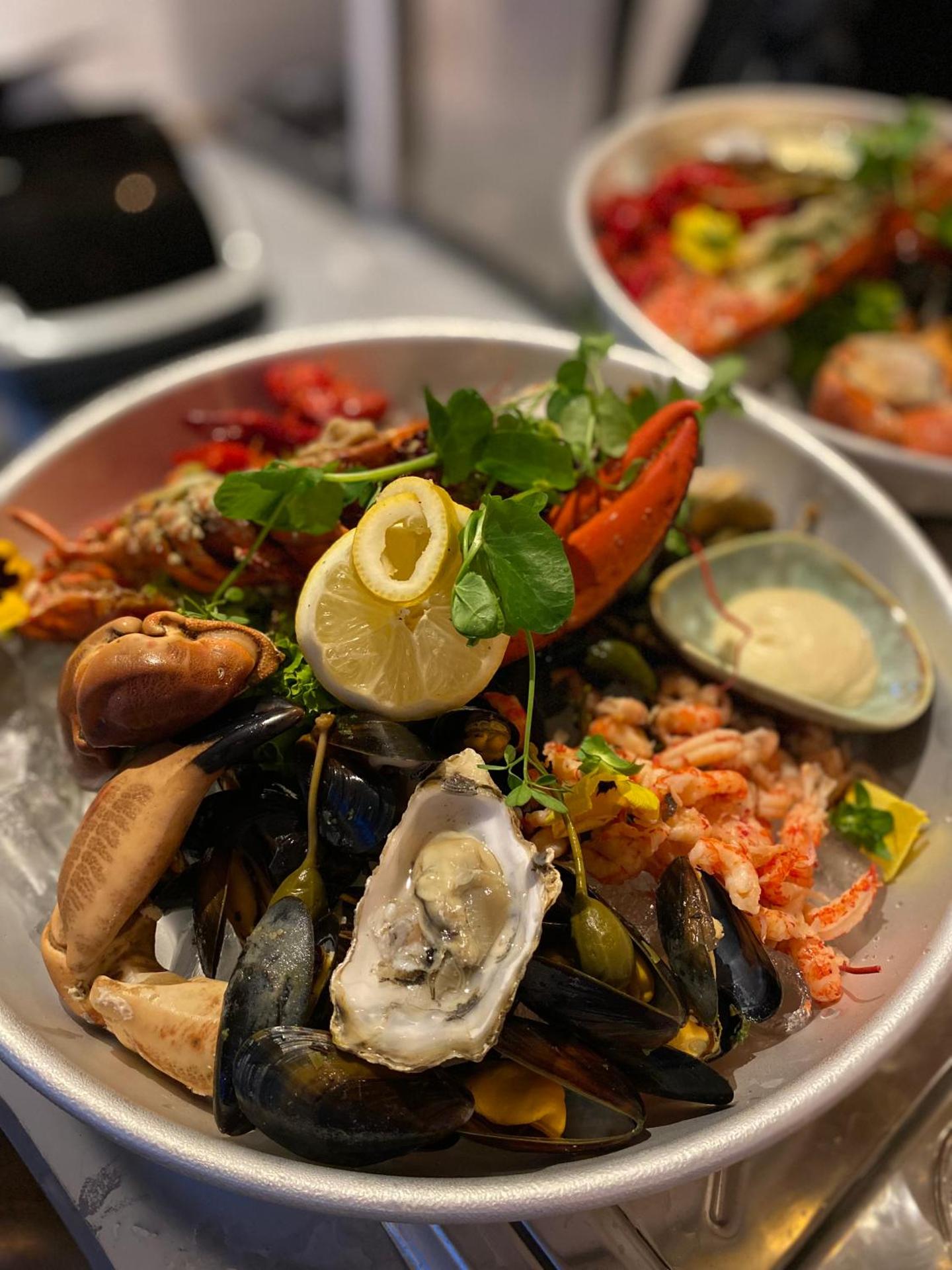 Restaurant/places to eat