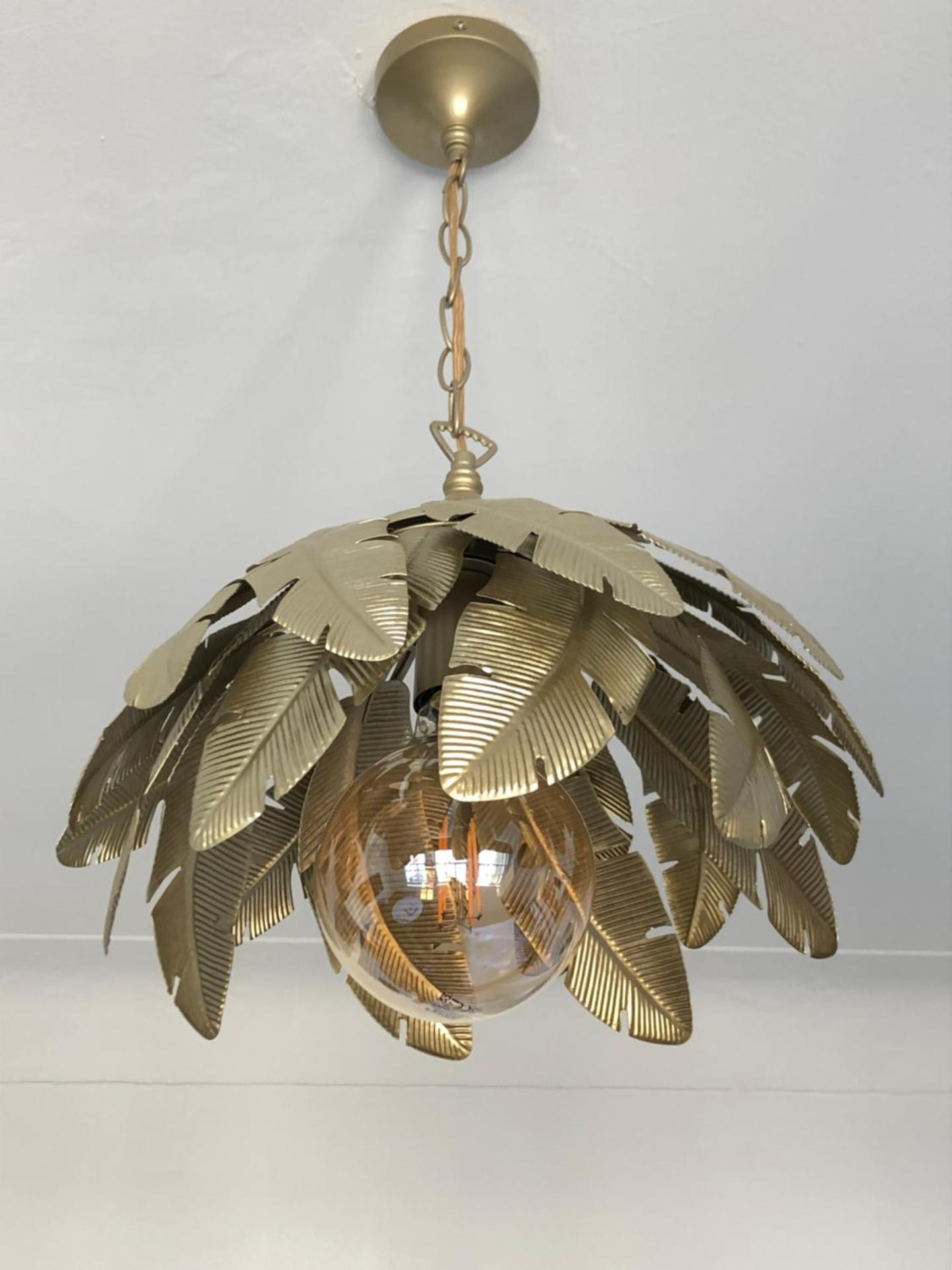 SEAFRONT SANCTUARY Beautiful Art Deco Apartment with Stunning City & Sea Views