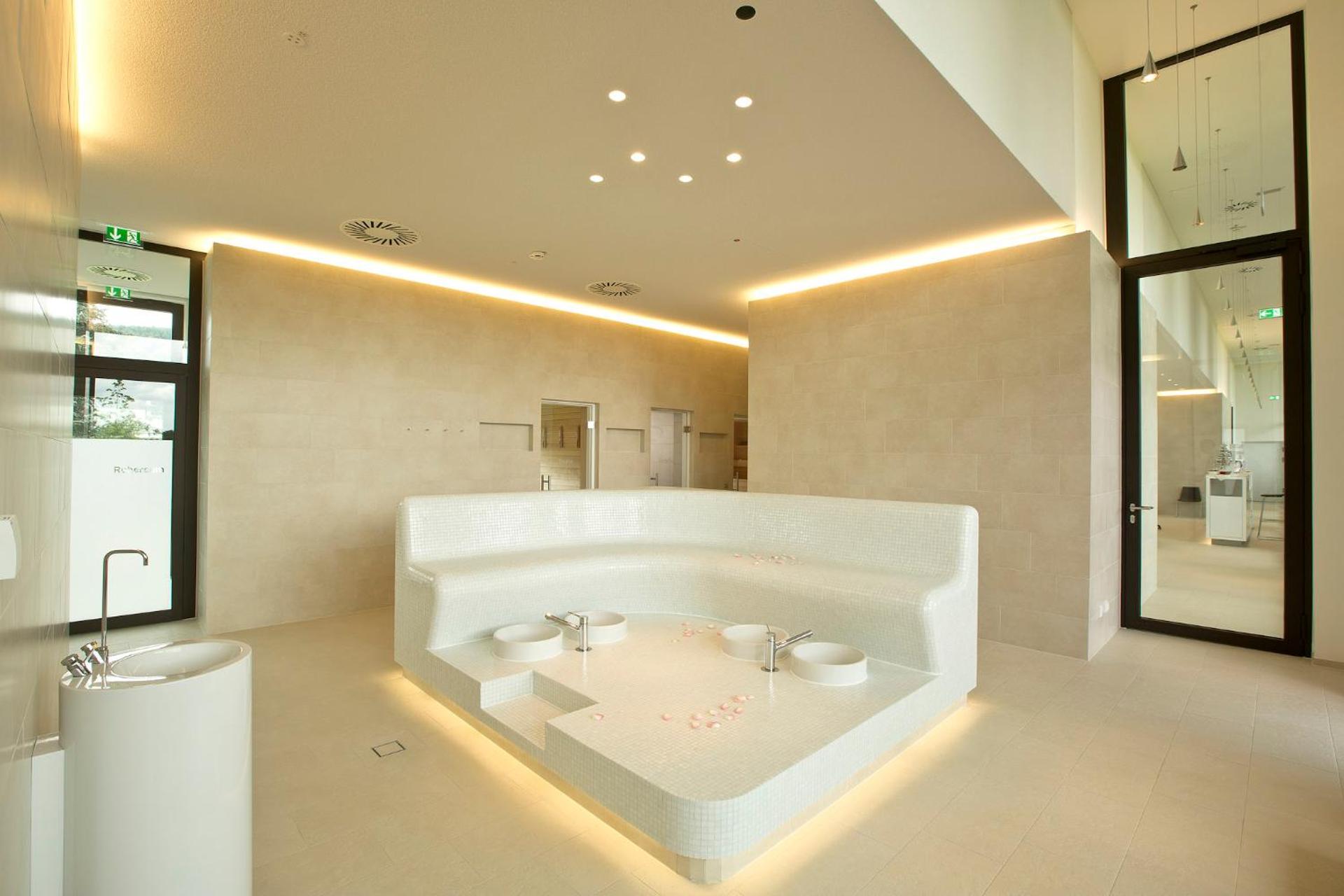 Spa and wellness centre/facilities