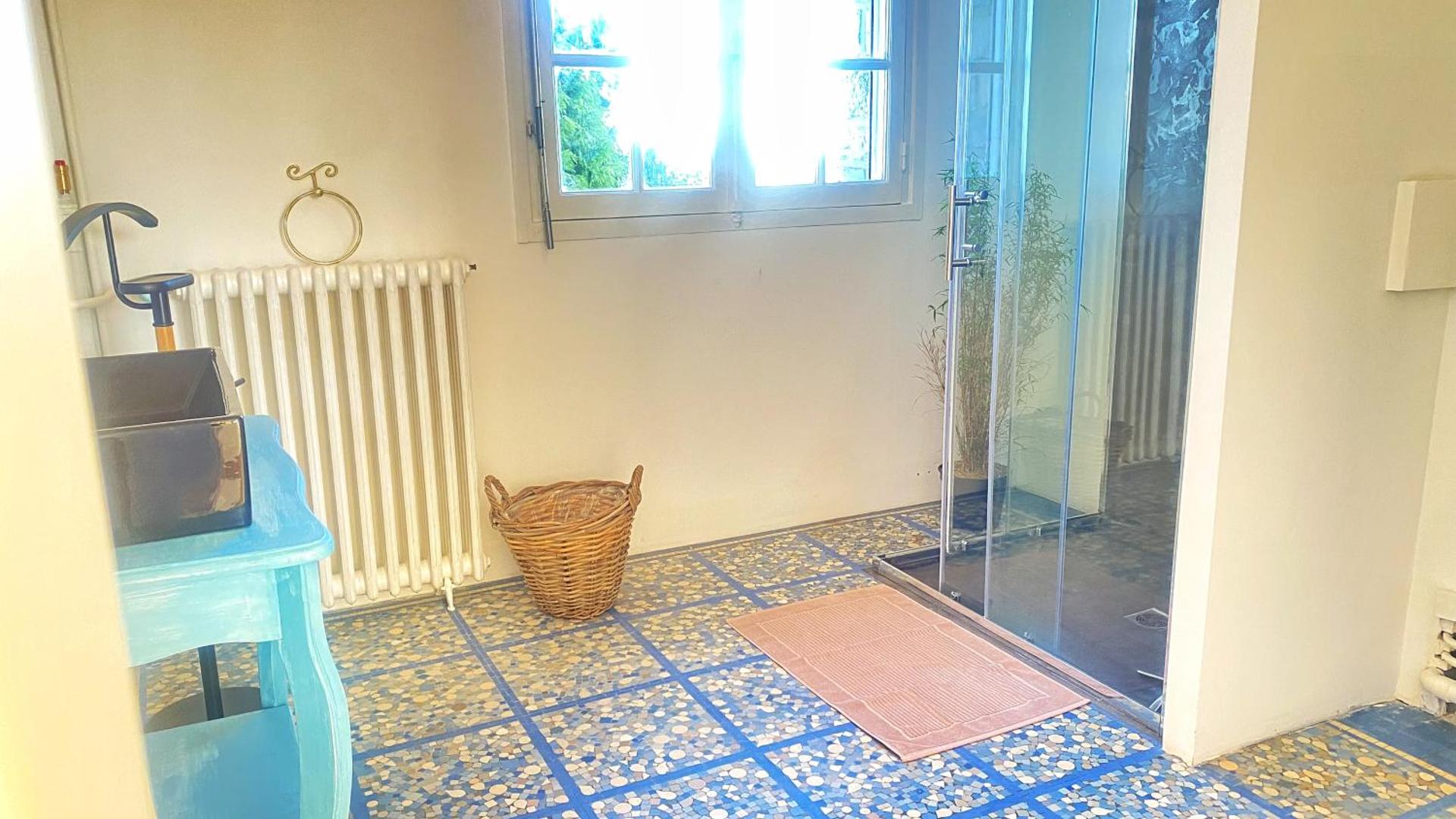 DOMFRONT-BNB : CHIC & CONFORT