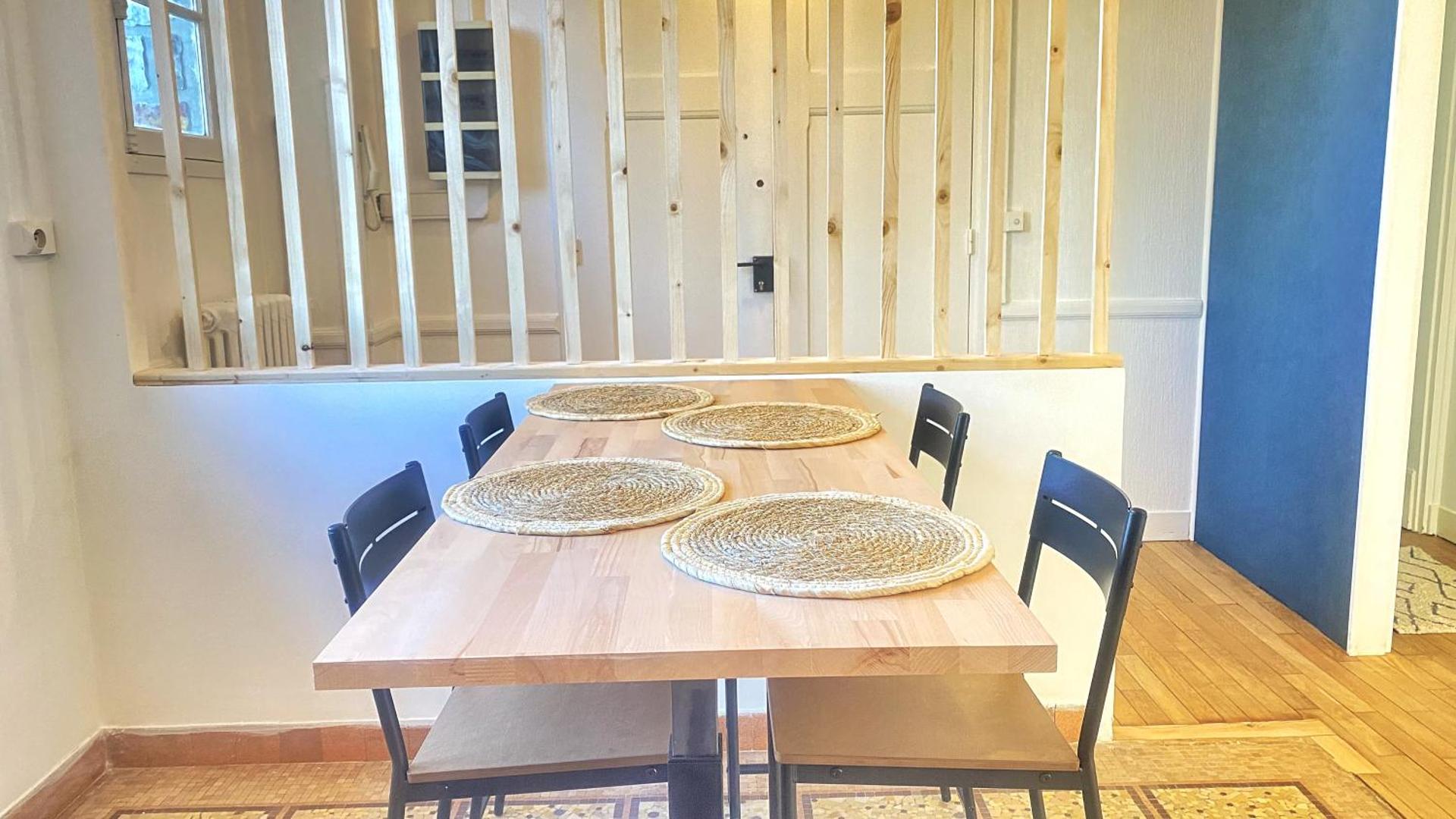 DOMFRONT-BNB : CHIC & CONFORT