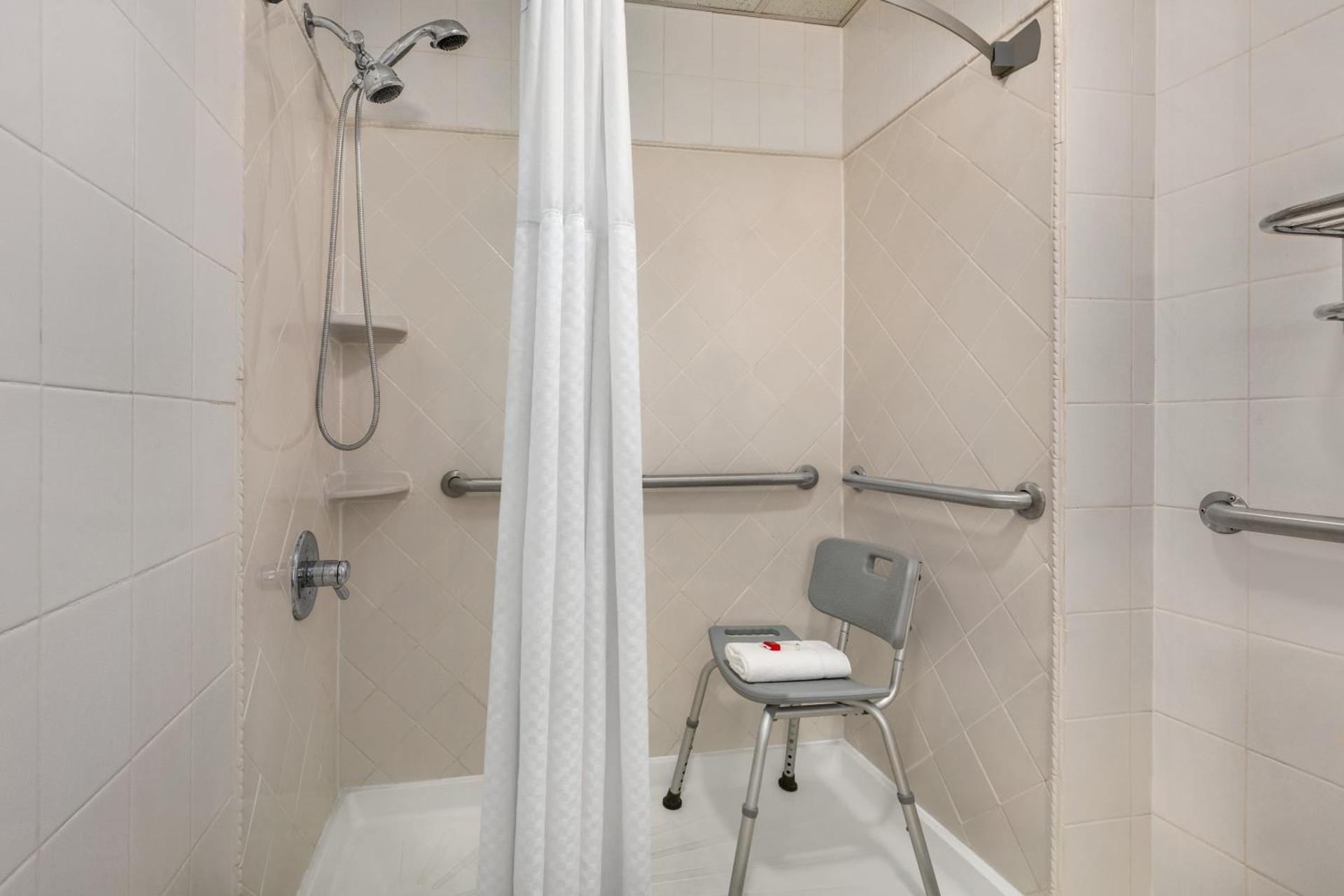 Days Inn by Wyndham Philadelphia Convention Center