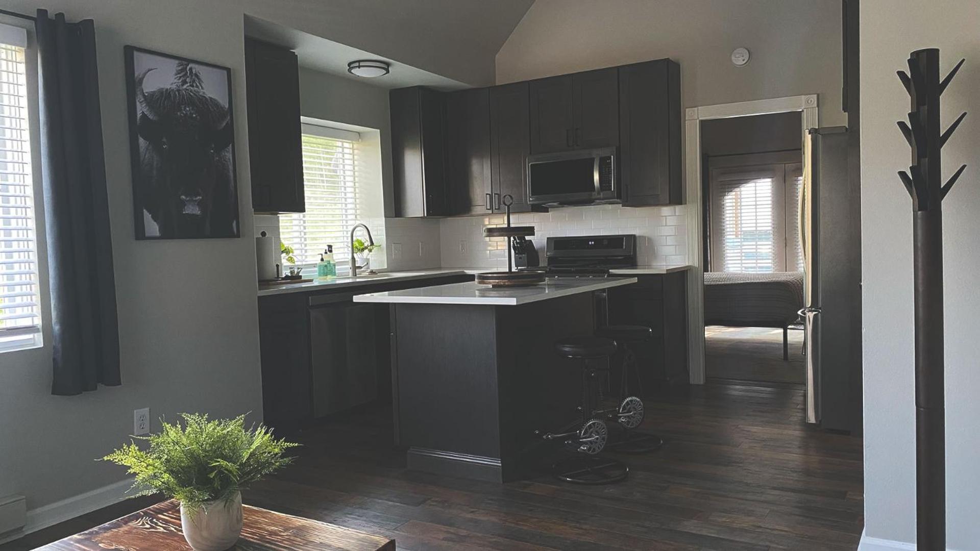 Kitchen or kitchenette