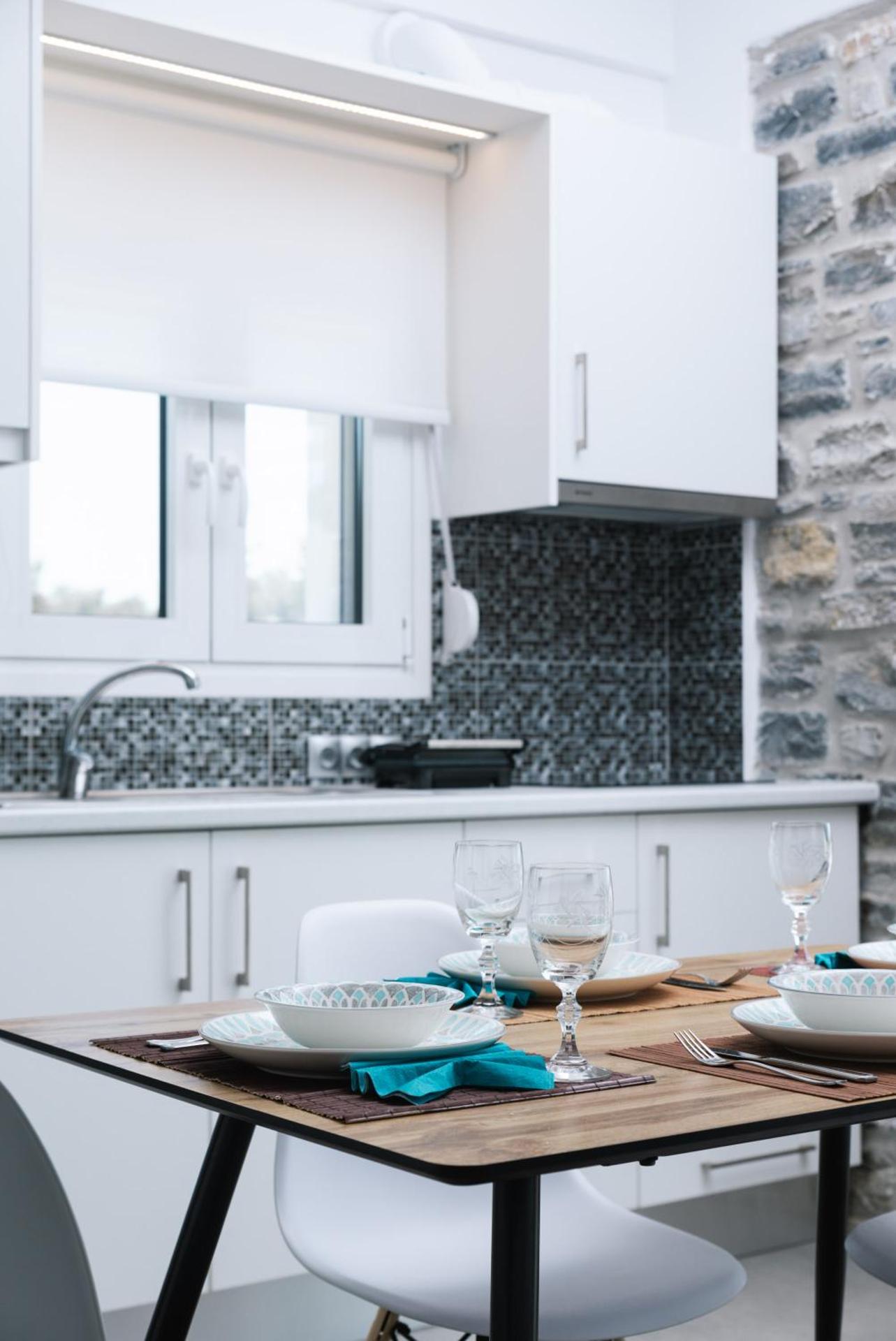 ANASTASIA'S Luxury Homes