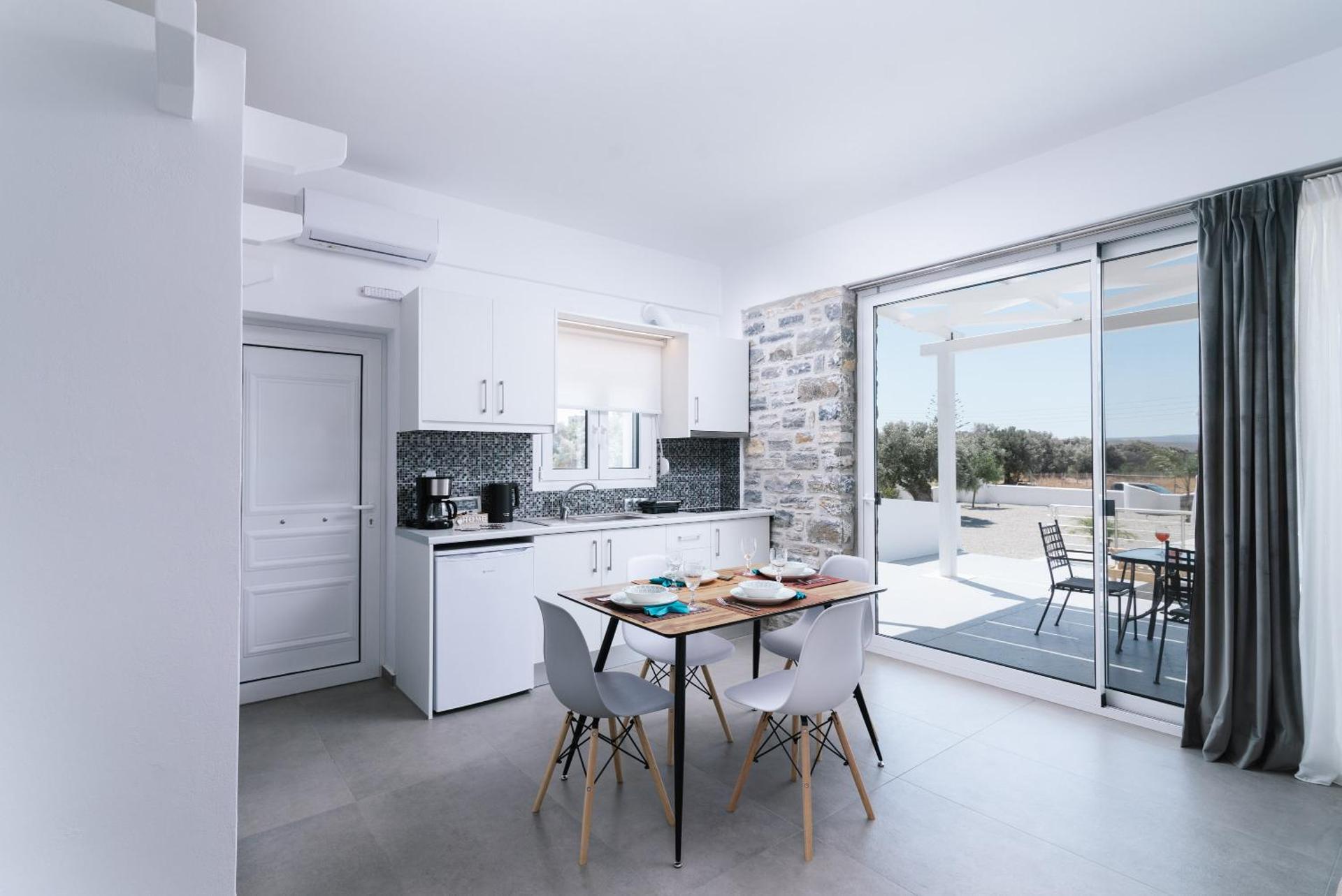 ANASTASIA'S Luxury Homes