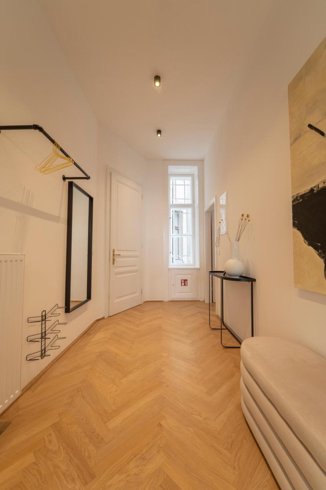 josef's home I Deluxe Apartment in Ideal Location