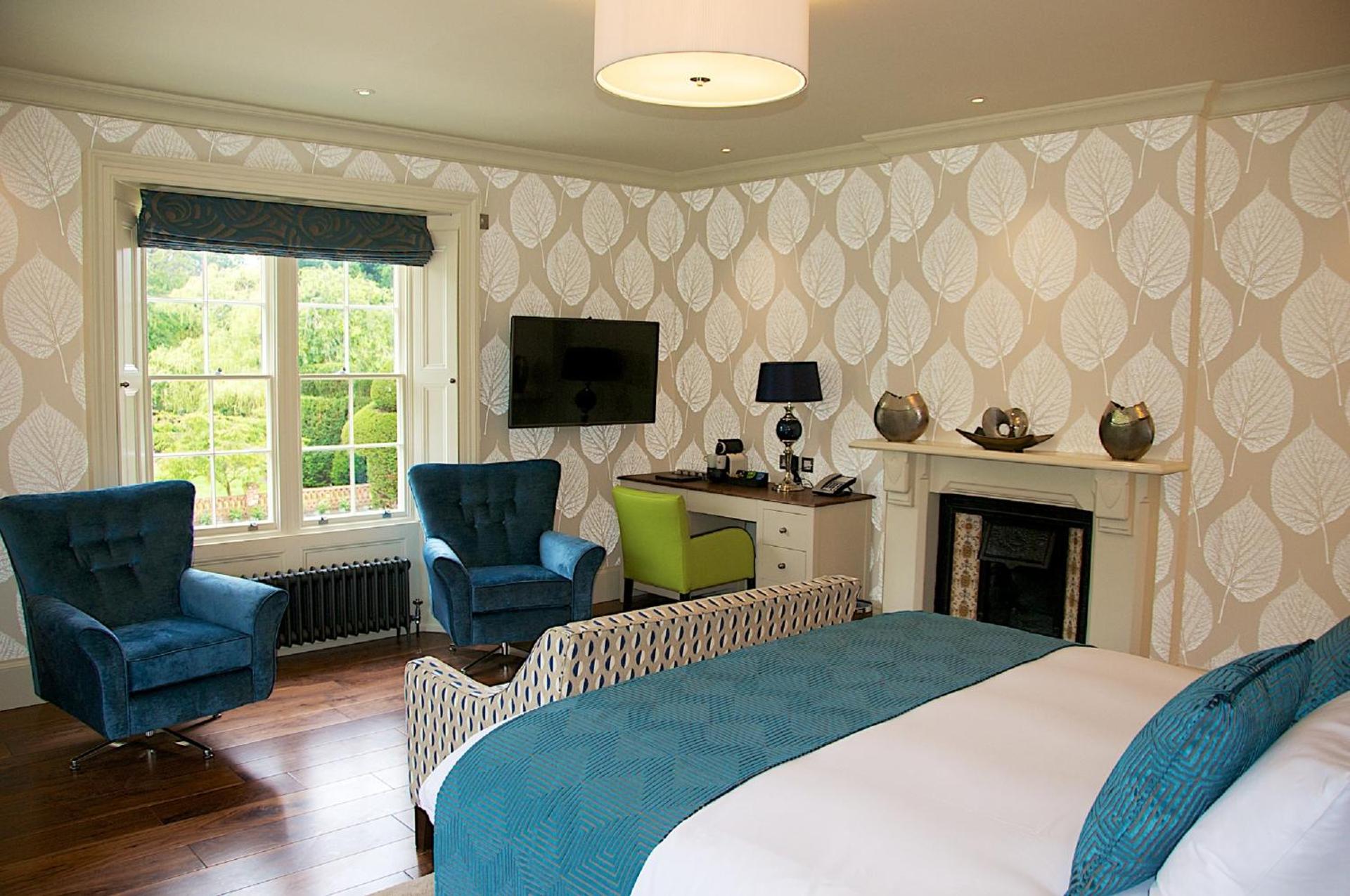 Photo of the whole room