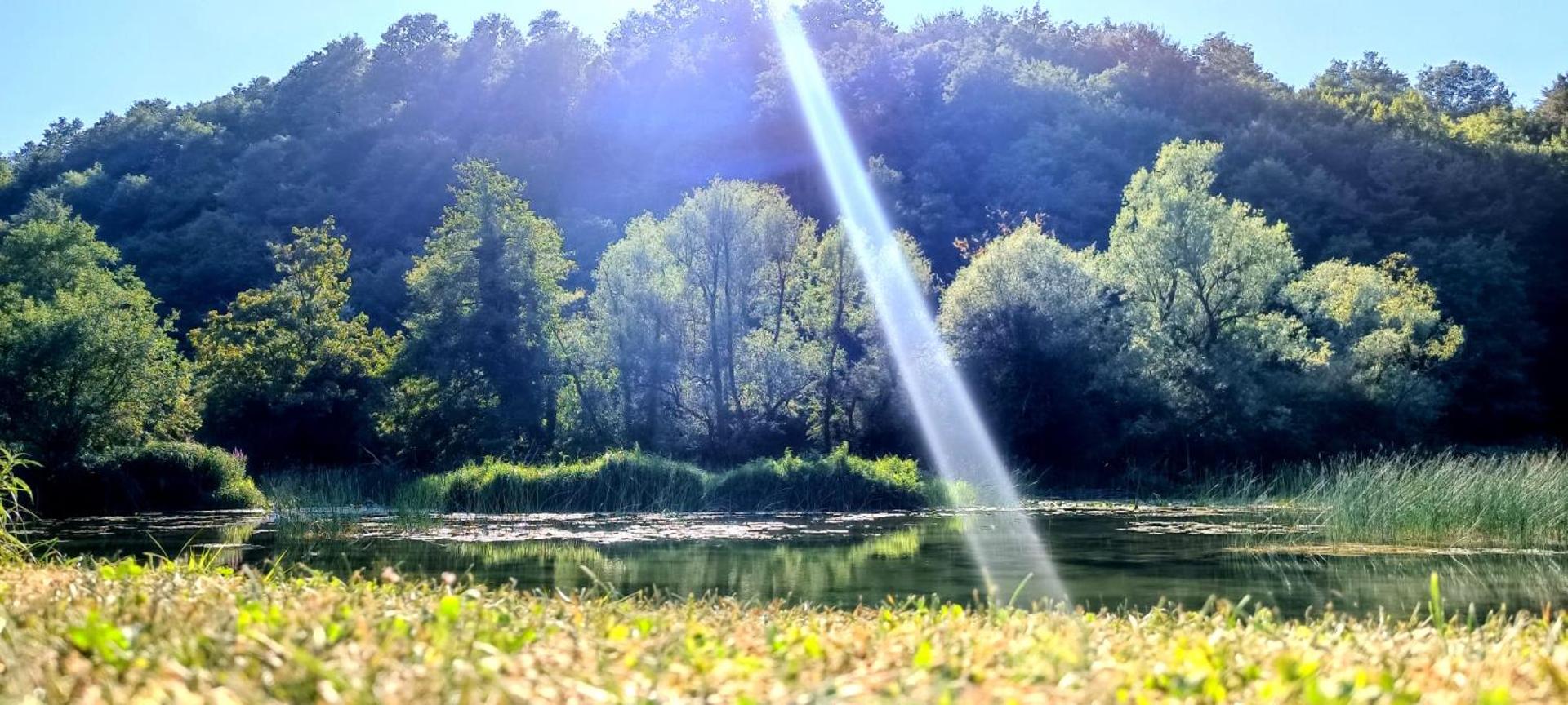 SMARAGD RIVER near Rastoke & Plitvice Lakes