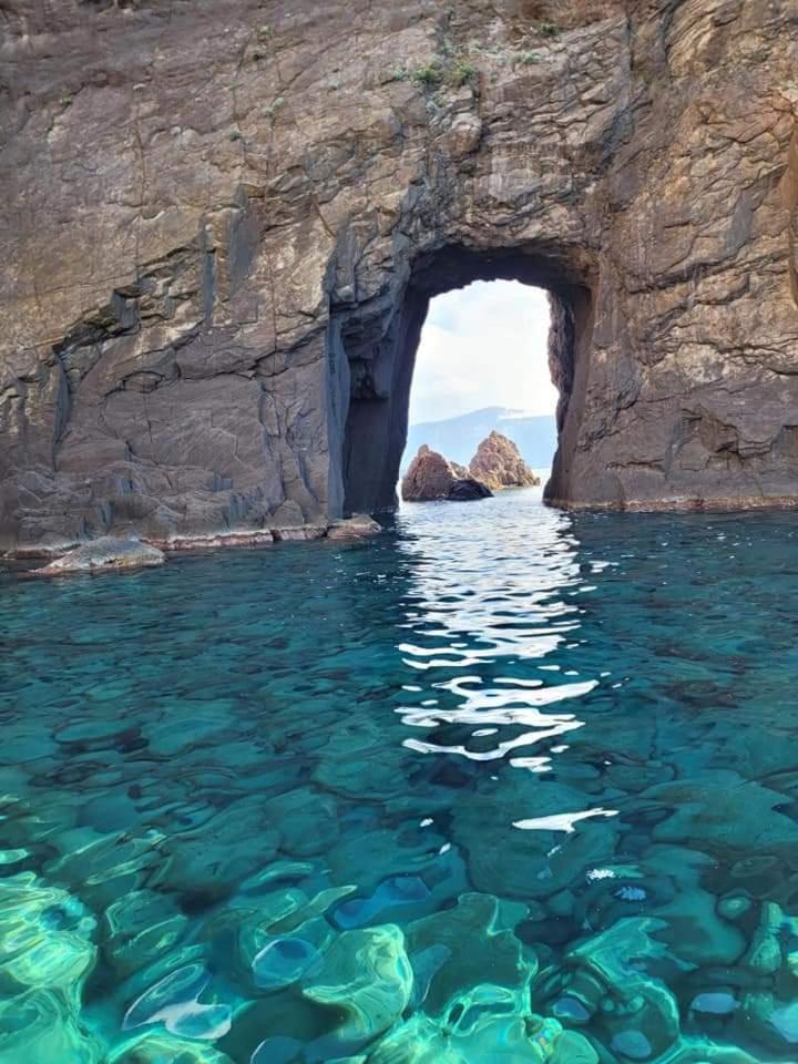 Lipari Centro Storico Flat 6 mins from Port