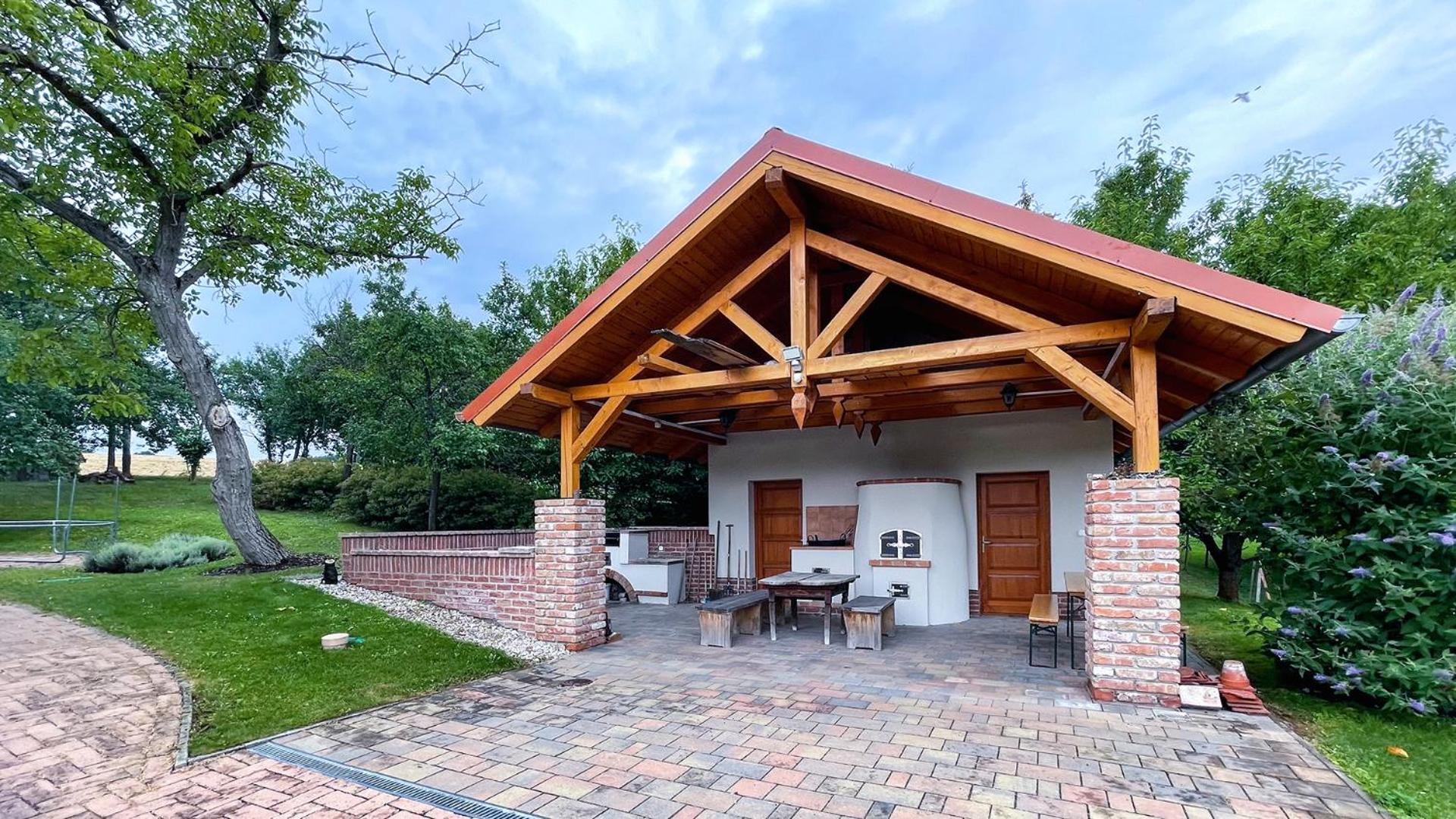 Őzkút Apartmanház