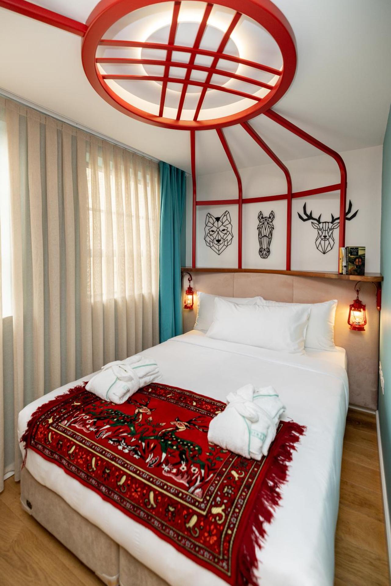 Limehouse Library Hotel