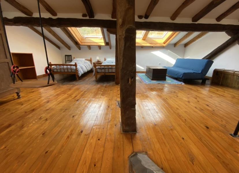 AIRE DE MONTAÑA - ESTUPENDAS VISTAS A LOS PICOS