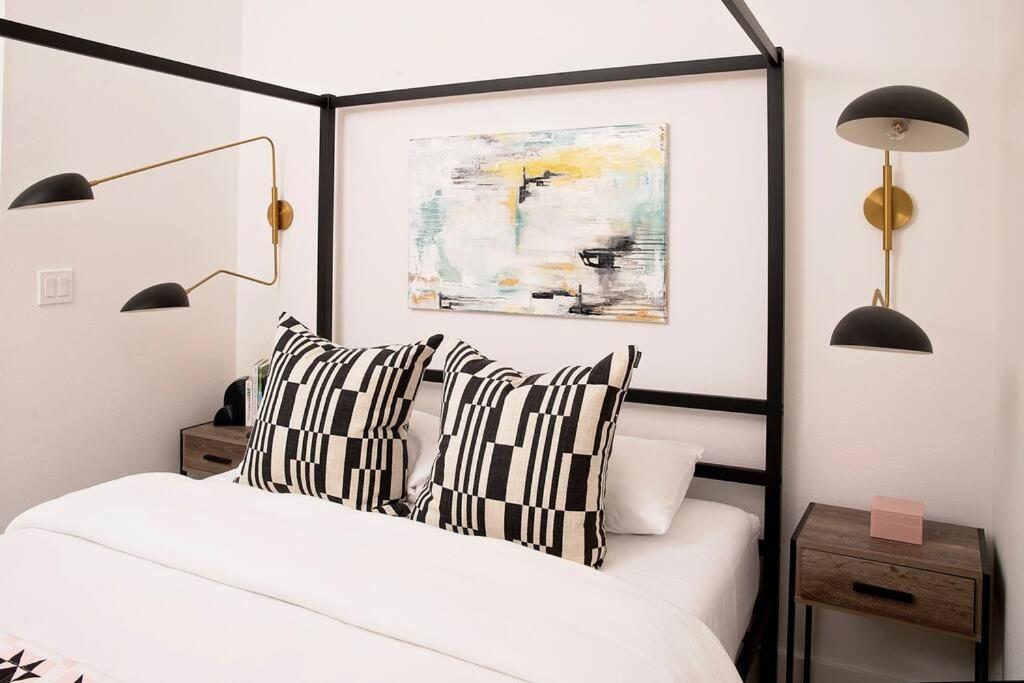 The Studio on Ast., Downtown Bentonville near all!