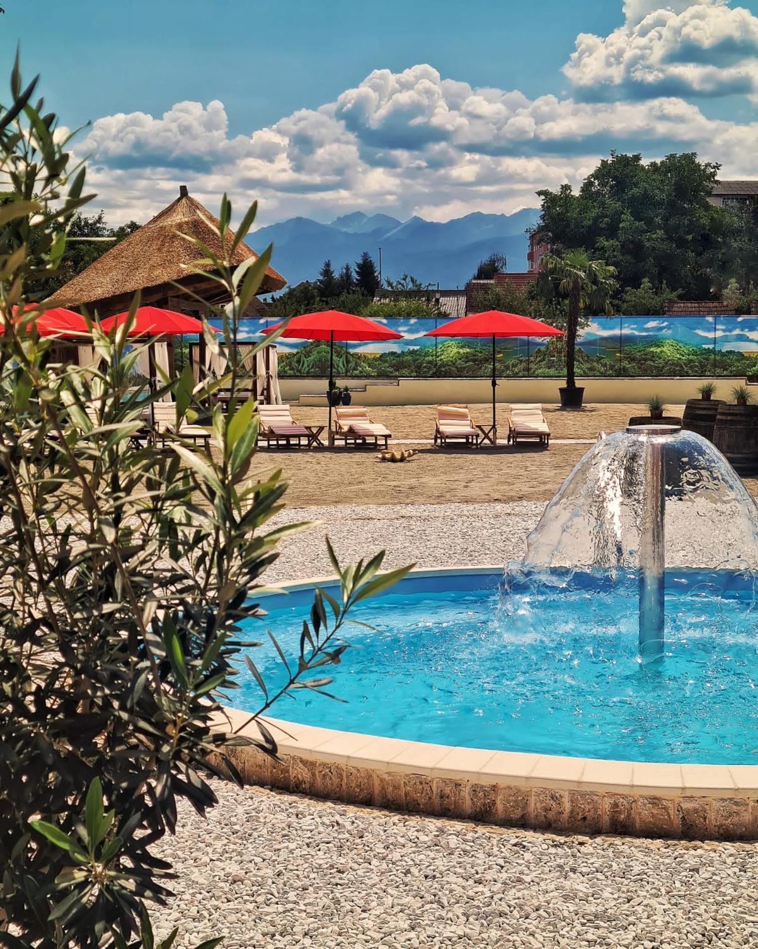 Vila Rozalia Garden Gate