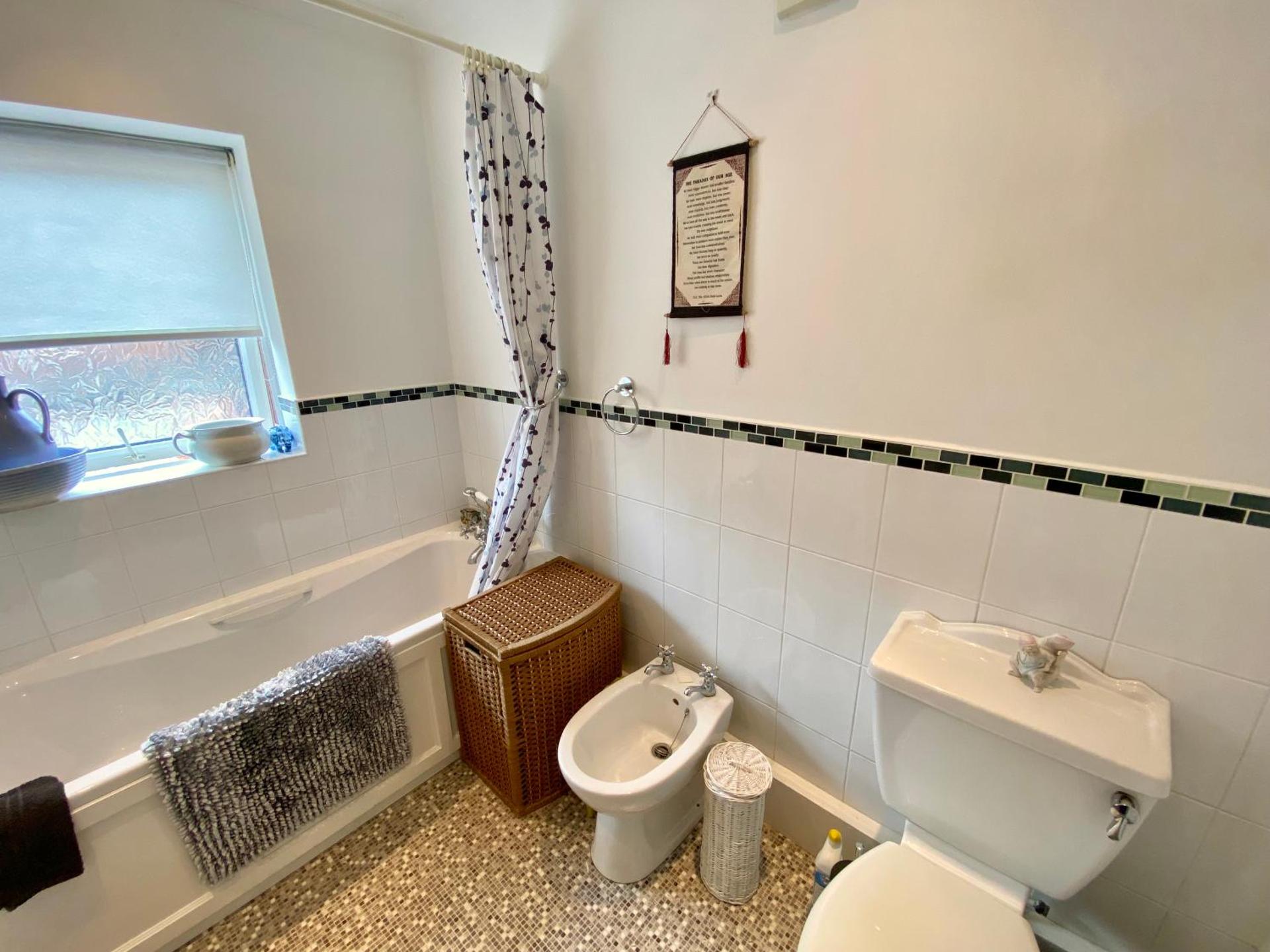 Spacious Two Bedroom House - TM