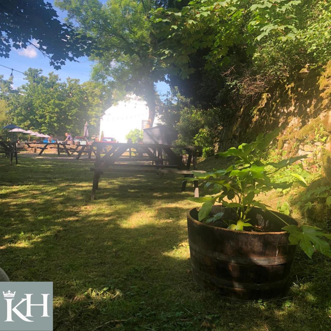 Kings Head - Riverside, Ravenstonedale