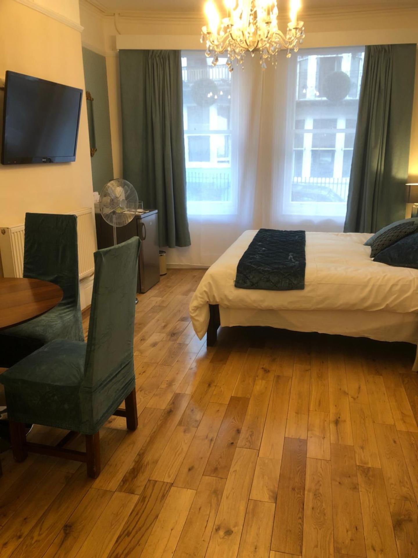 Brighton Surf Guest House