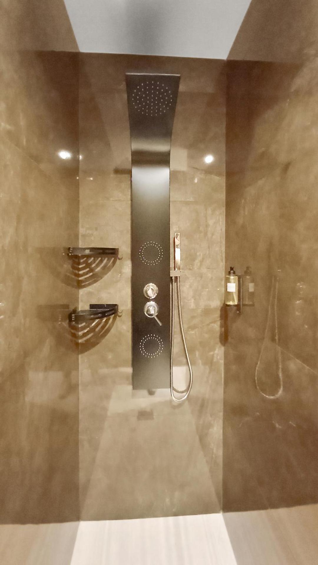 Seven Seas Apartments