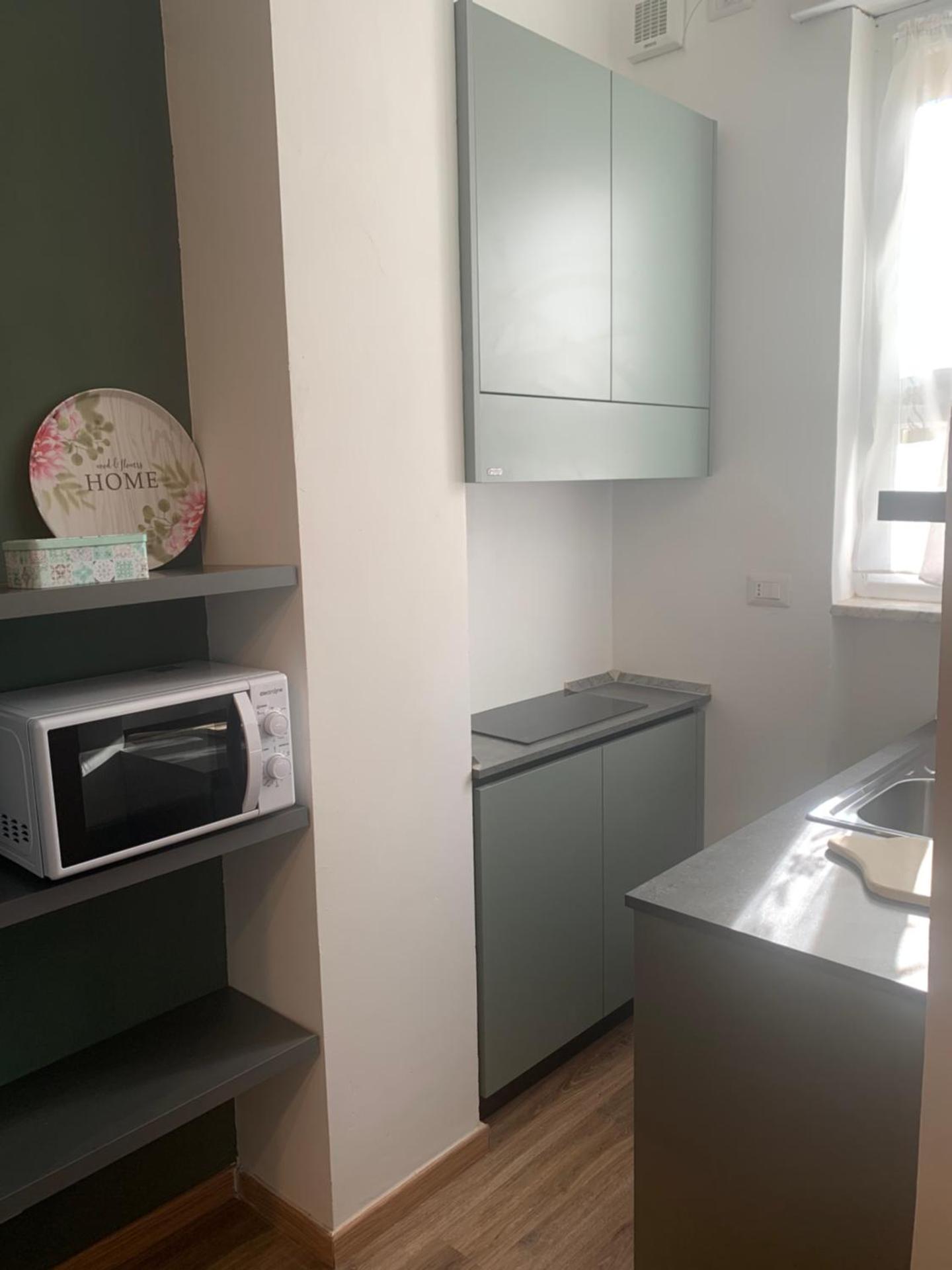 Iris 128: il terrazzino sul giardino