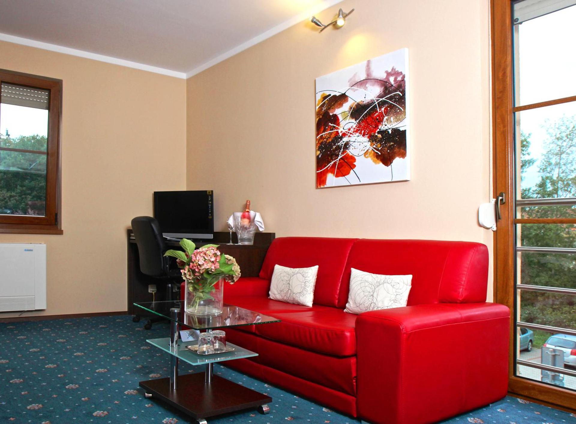 Photo of the whole room