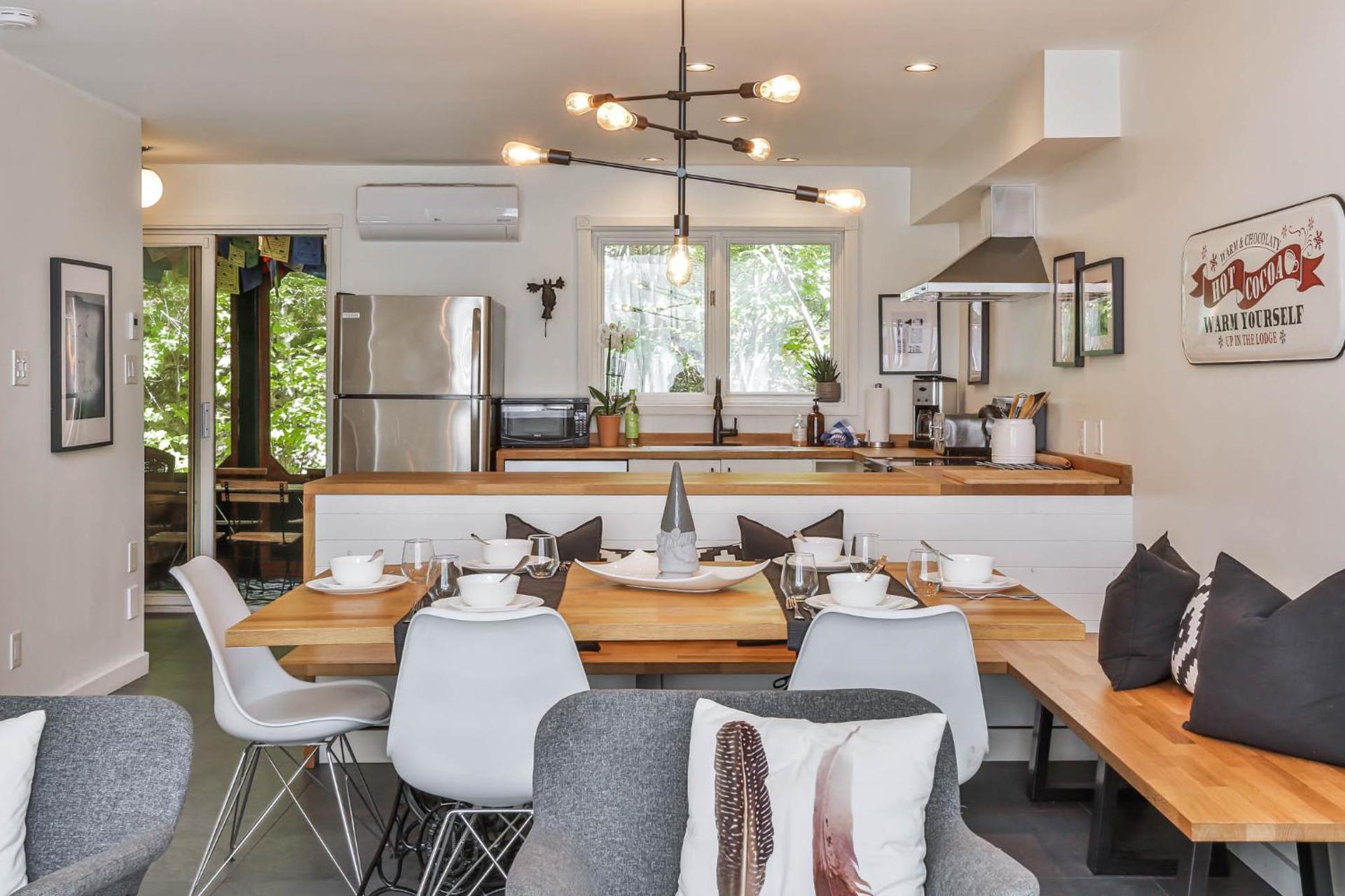 4 Storey Ski Inout Mountain Home In Tremblant