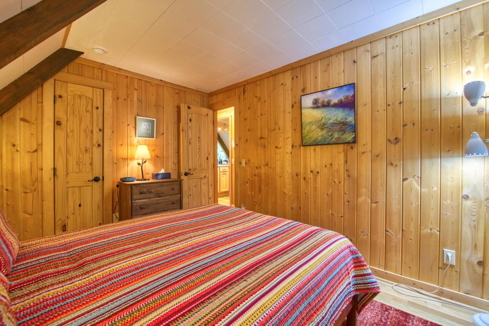 Chalet at Peek's Creek