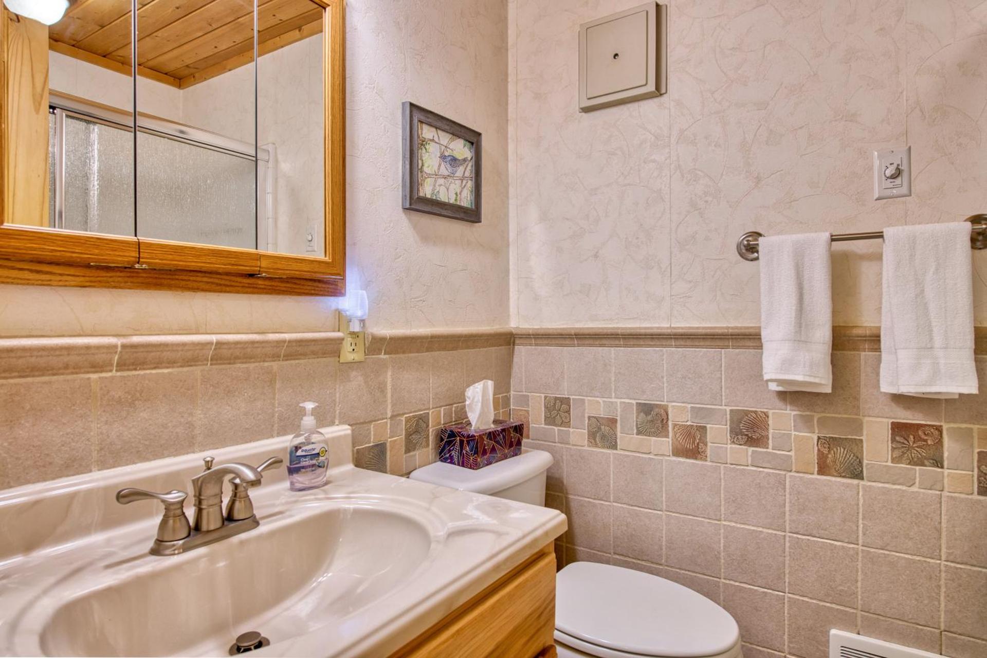 Chalet at Peek's Creek