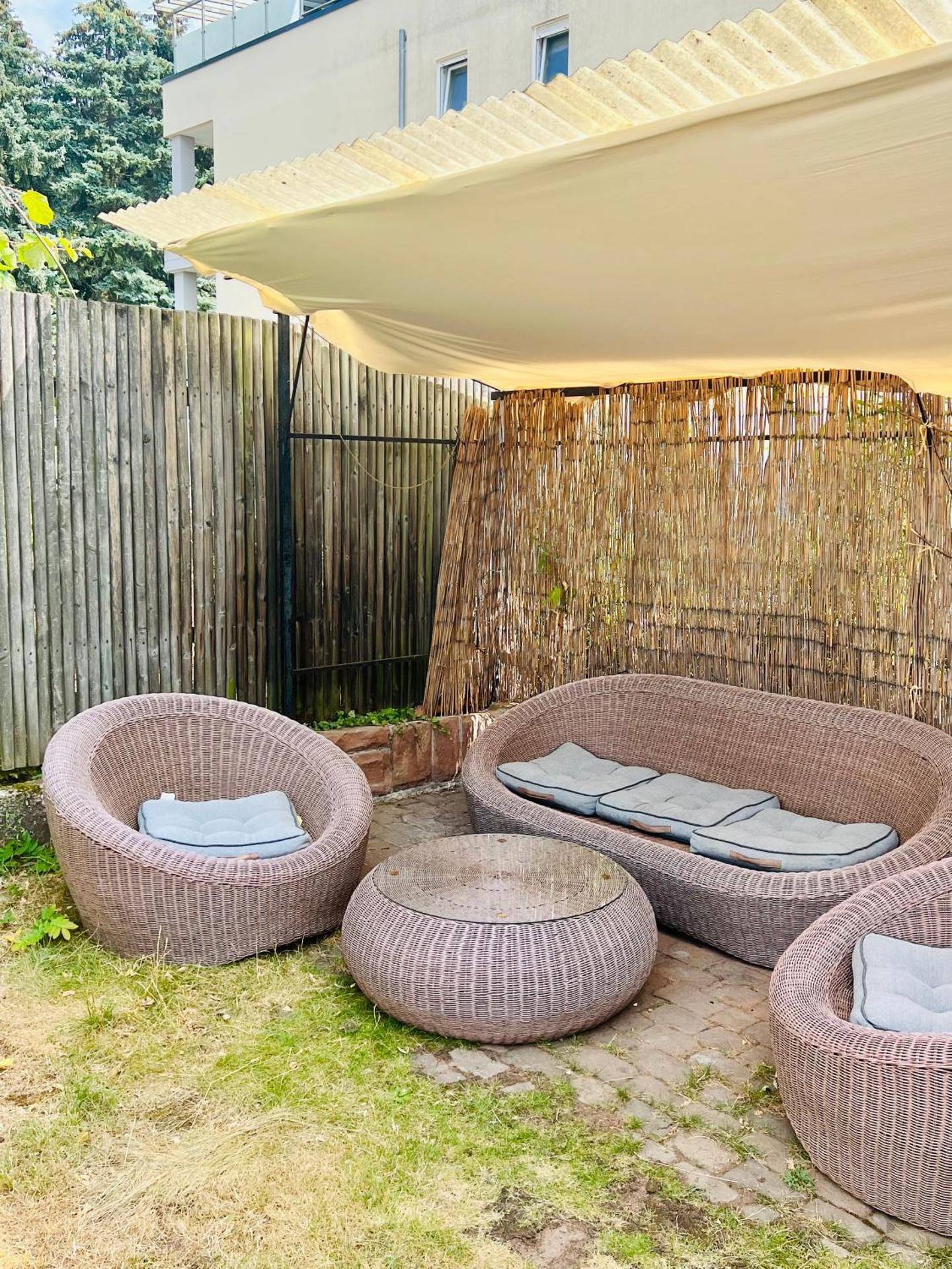 Cloud 9 , Apartment mit Garage und Garten in Nähe der Uniklinik, Bosch, Ina Schaeffler