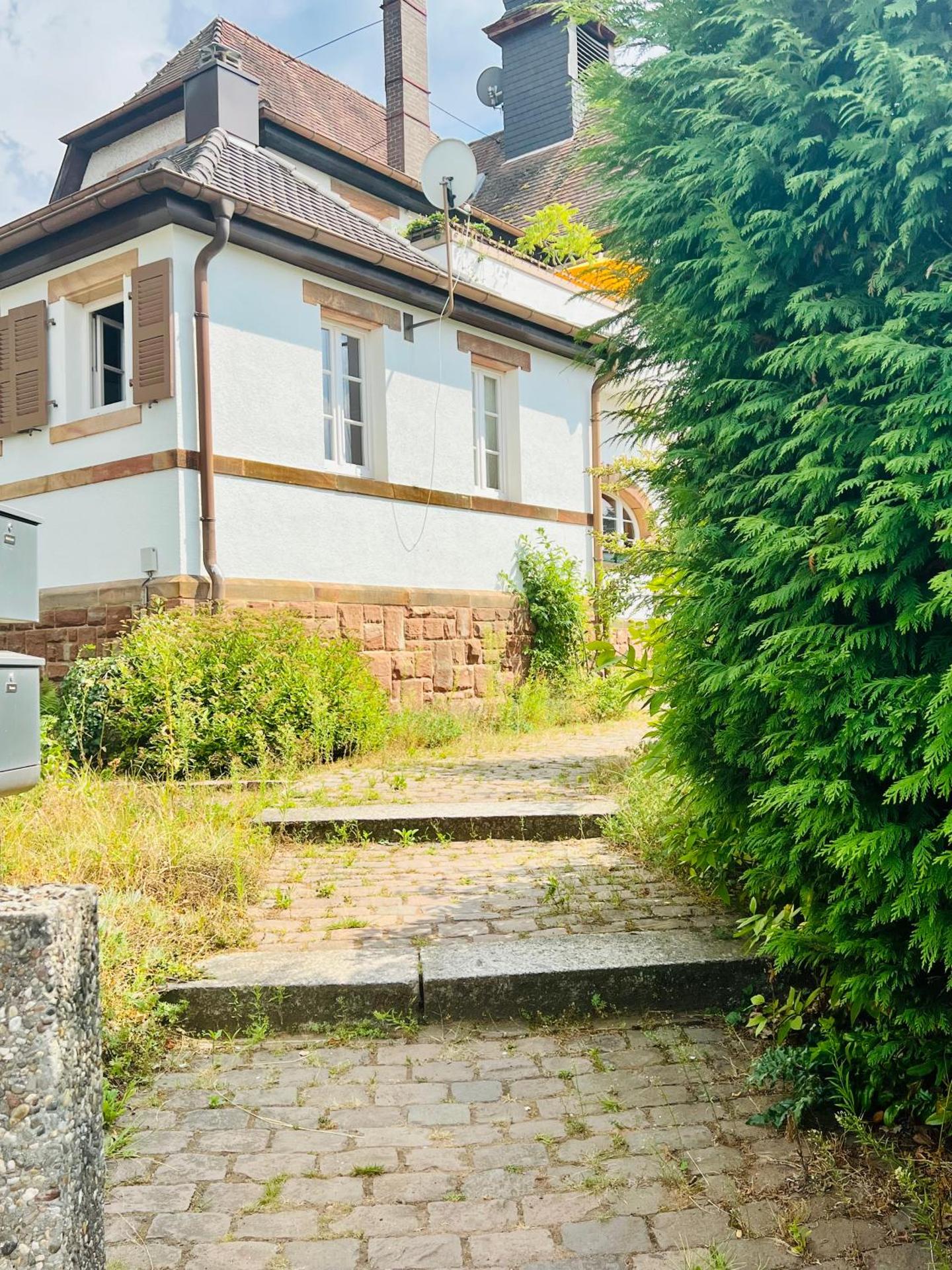 Cloud 9 , Apartment mit Garage und Garten in Nähe der Uniklinik, Bosch, Ina Schaeffler