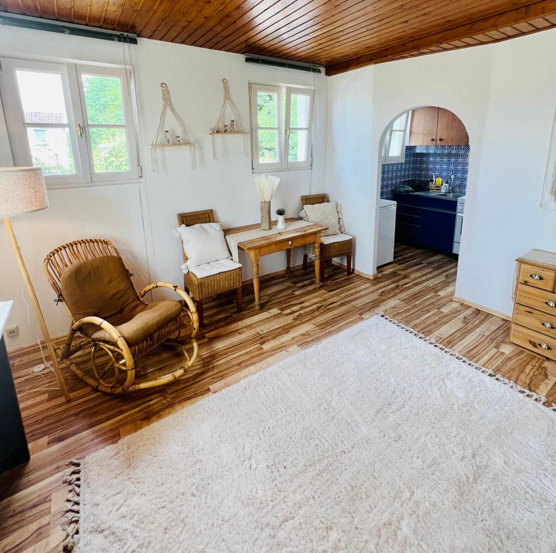 Cloud 9 , Apartment mit Garage und Garten in Nähe der Uniklinik, Bosch, Ina Schaeffler