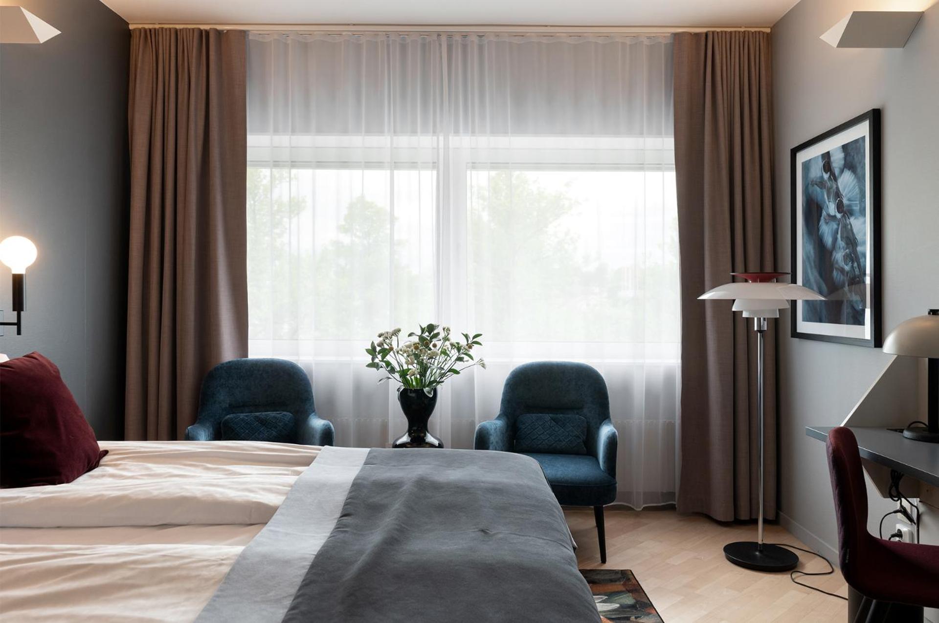 Photo of the whole room