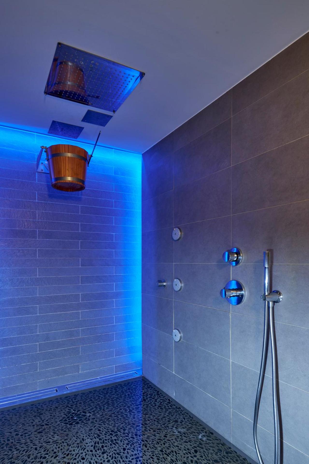 Spa and wellness centre/facilities