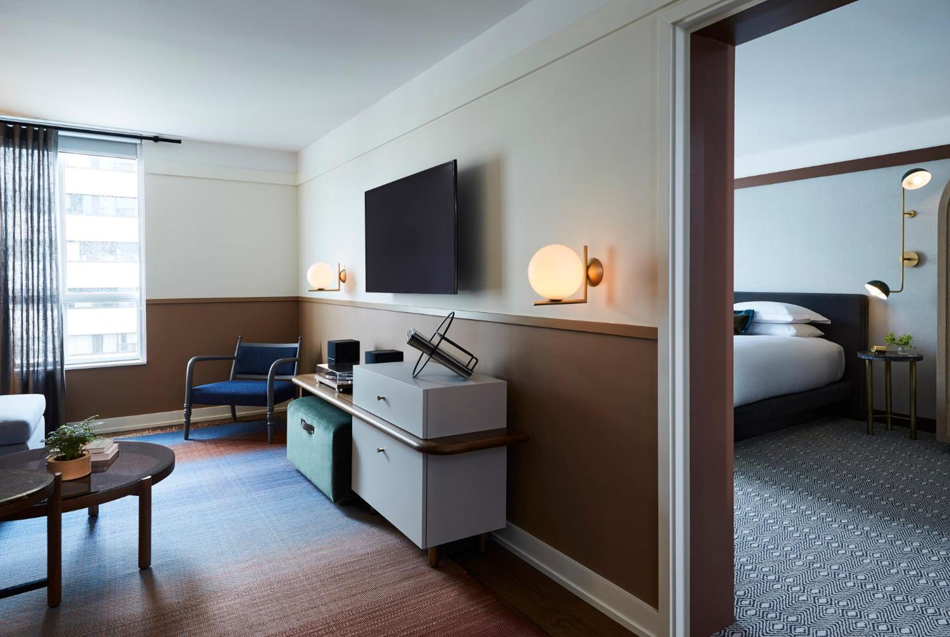 Photo of the whole room