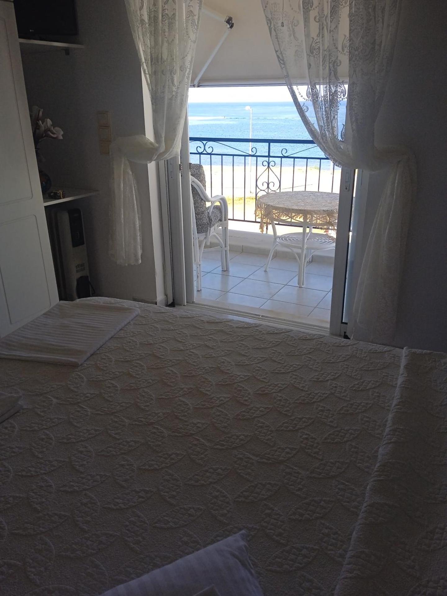 SeeTheSea Apartment Kanali