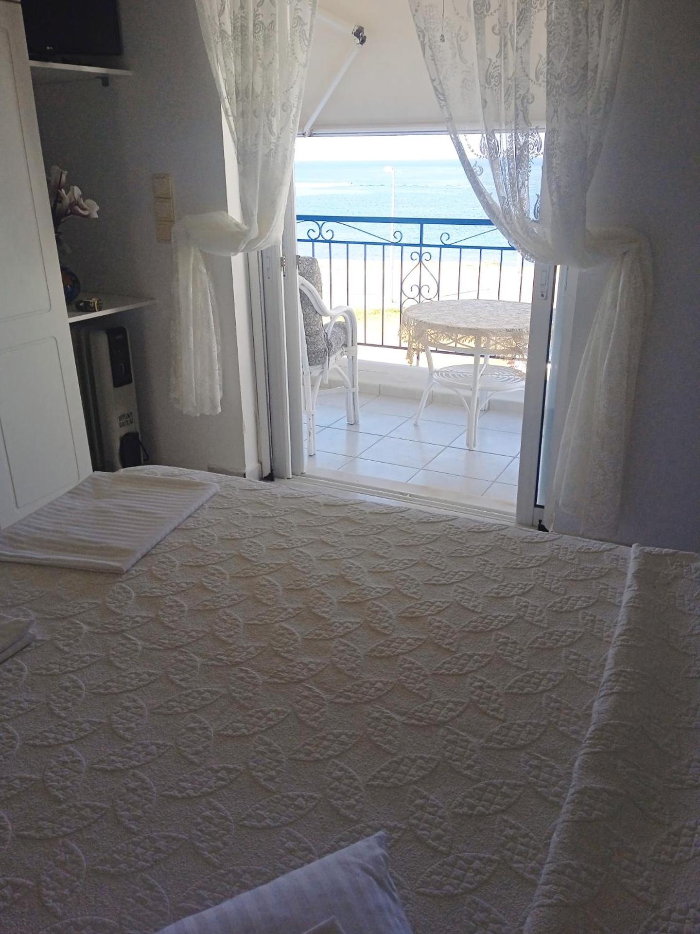 SeeTheSea Apartment Kanali