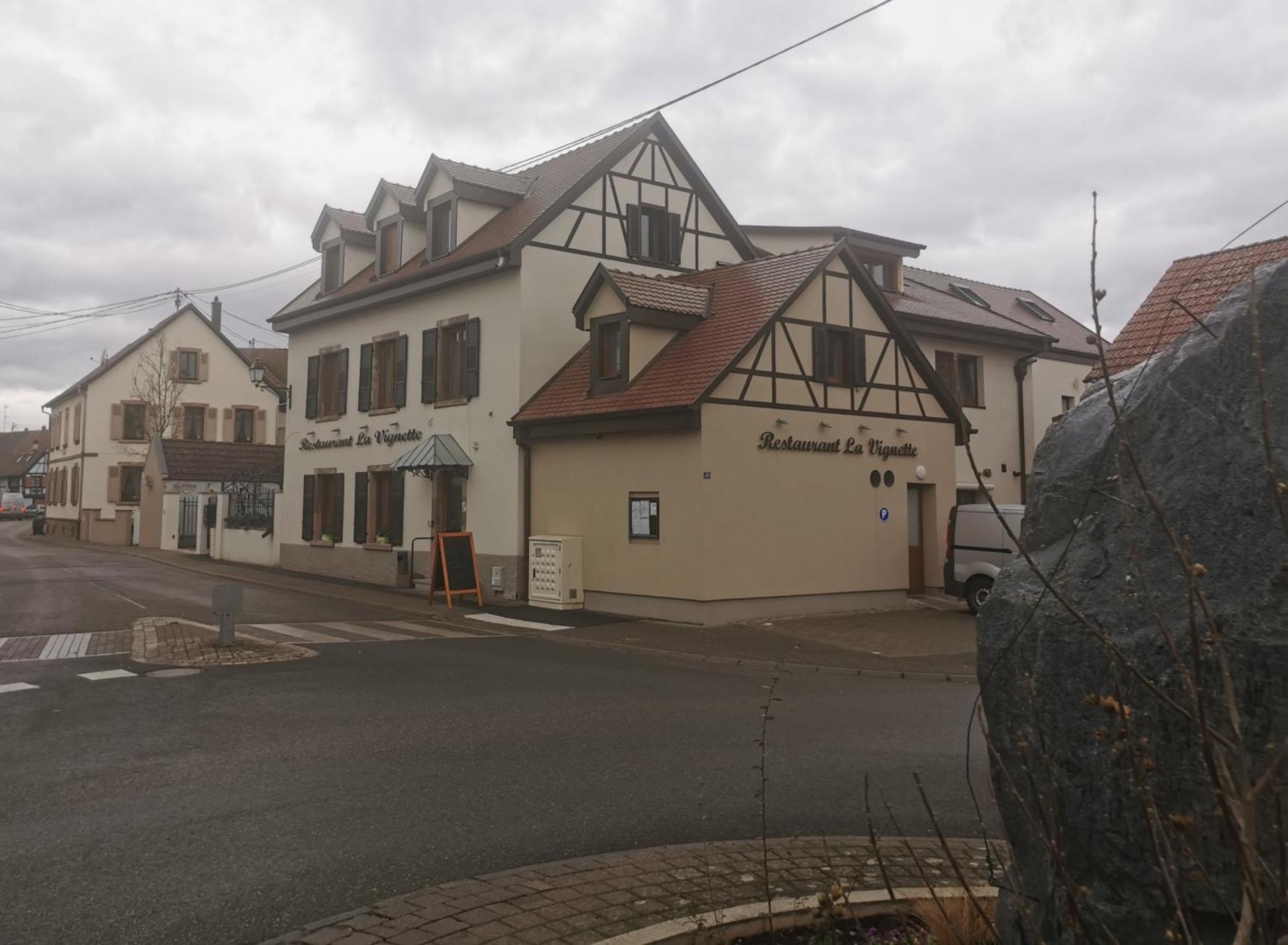 Restaurant/places to eat