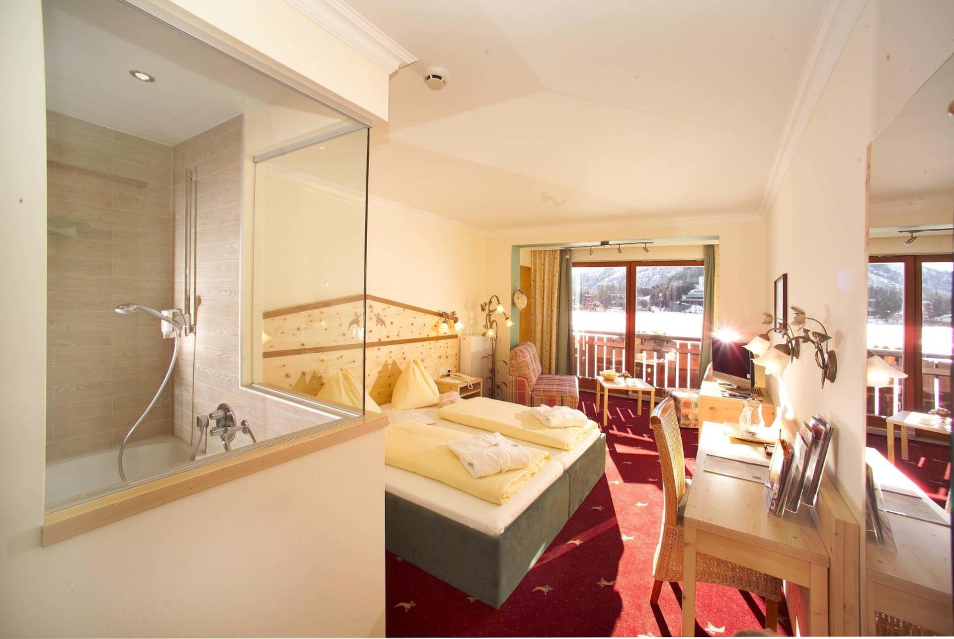 Photo of the whole room