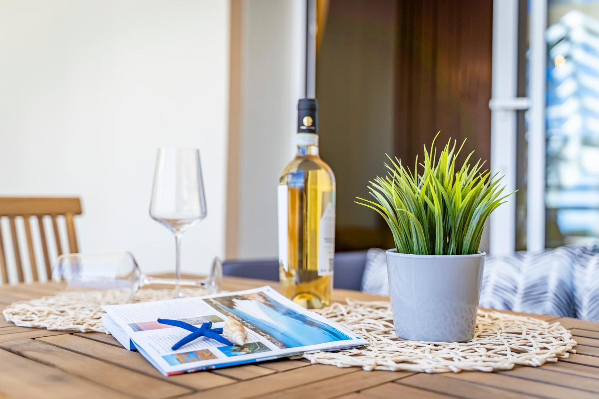 Sardegna Appartamenti, Via Sedini