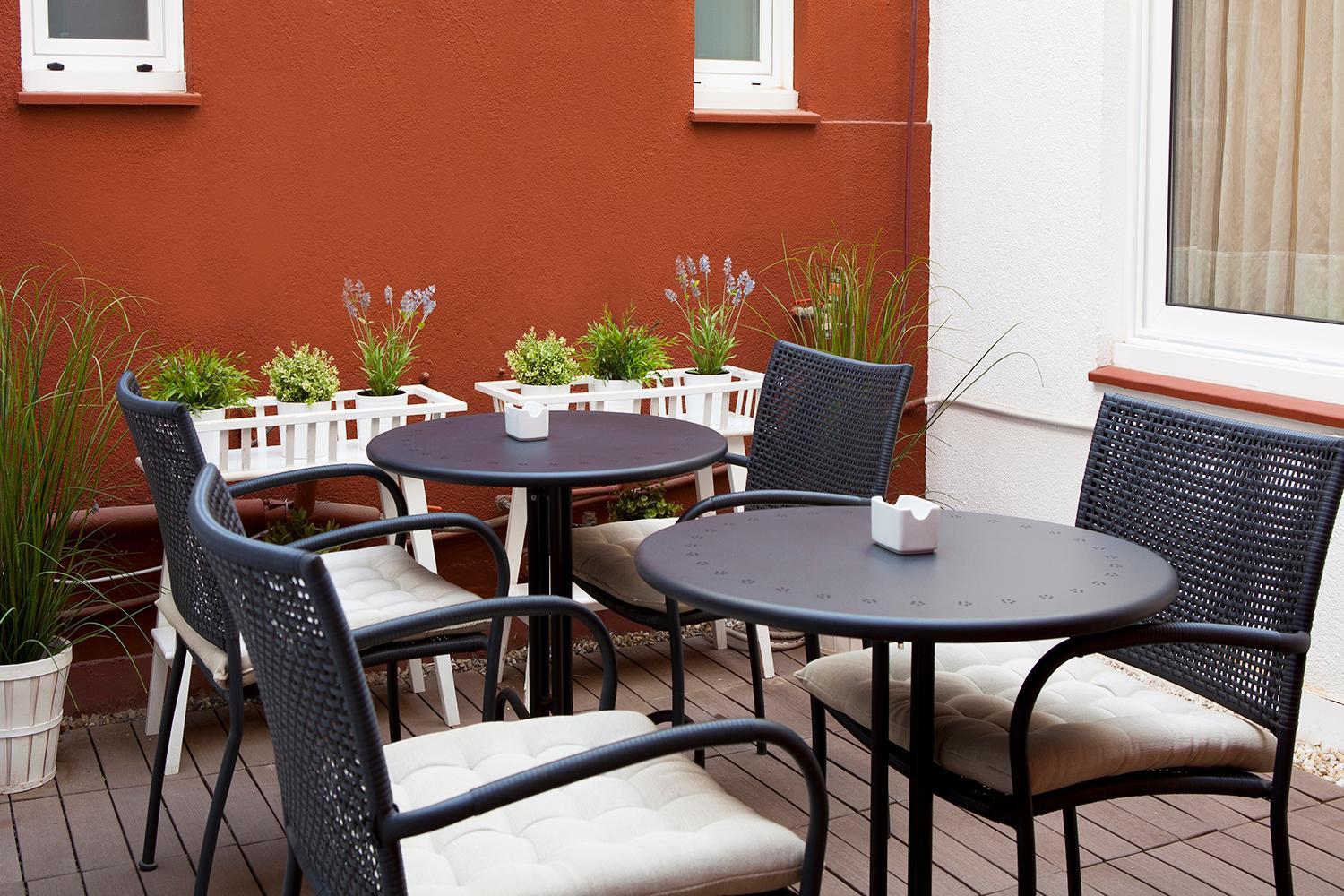 Inner courtyard view