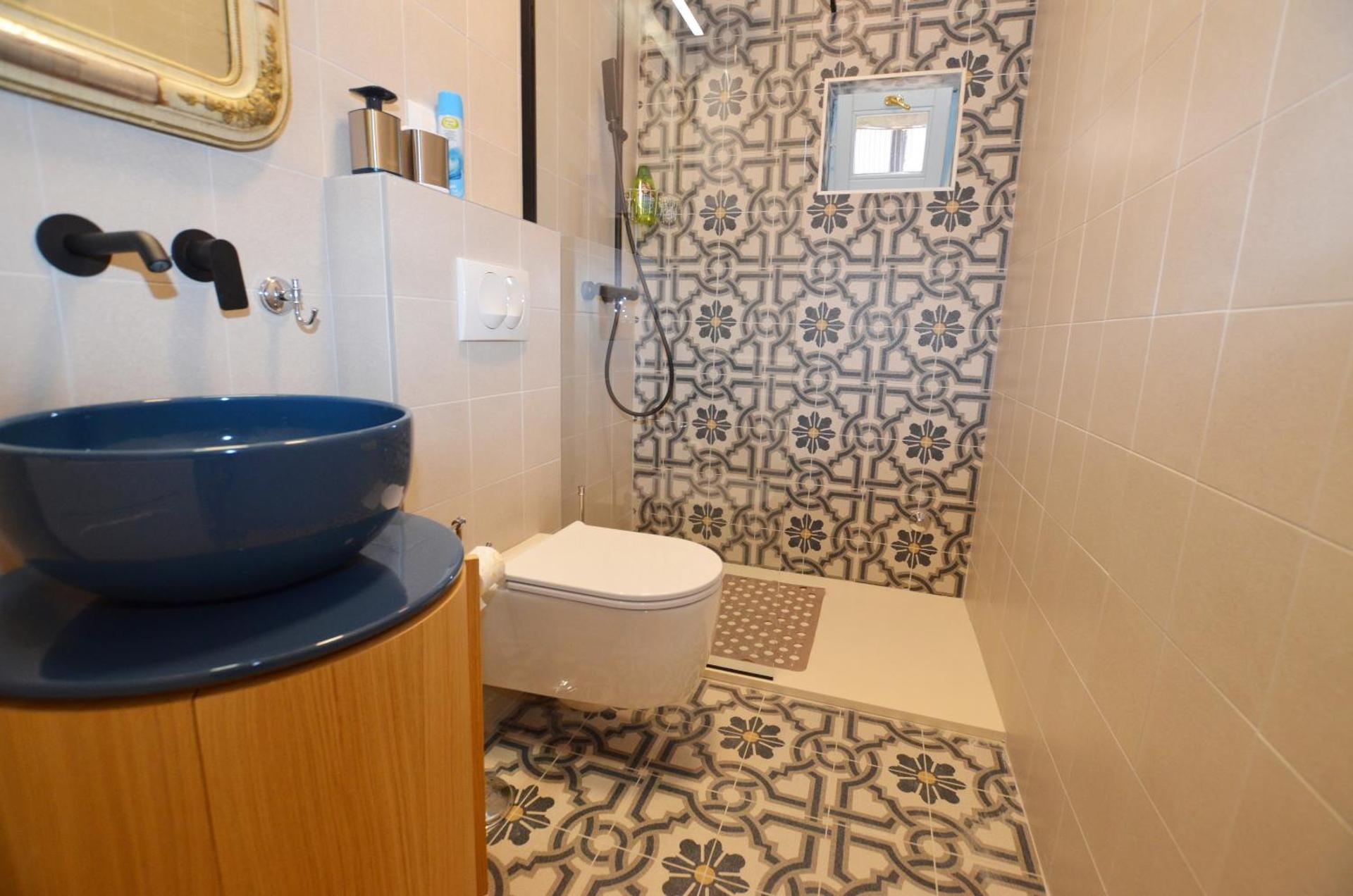 Leone Sea view Apartment