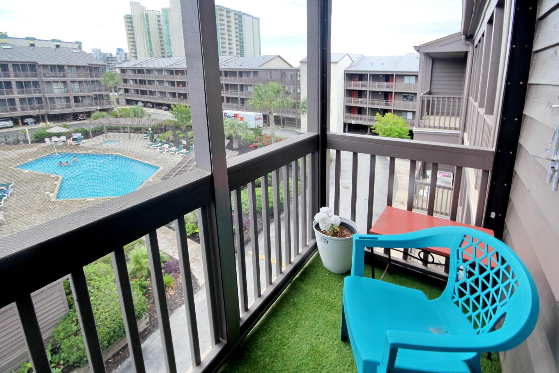 Tilghman Beach & Racquet 367