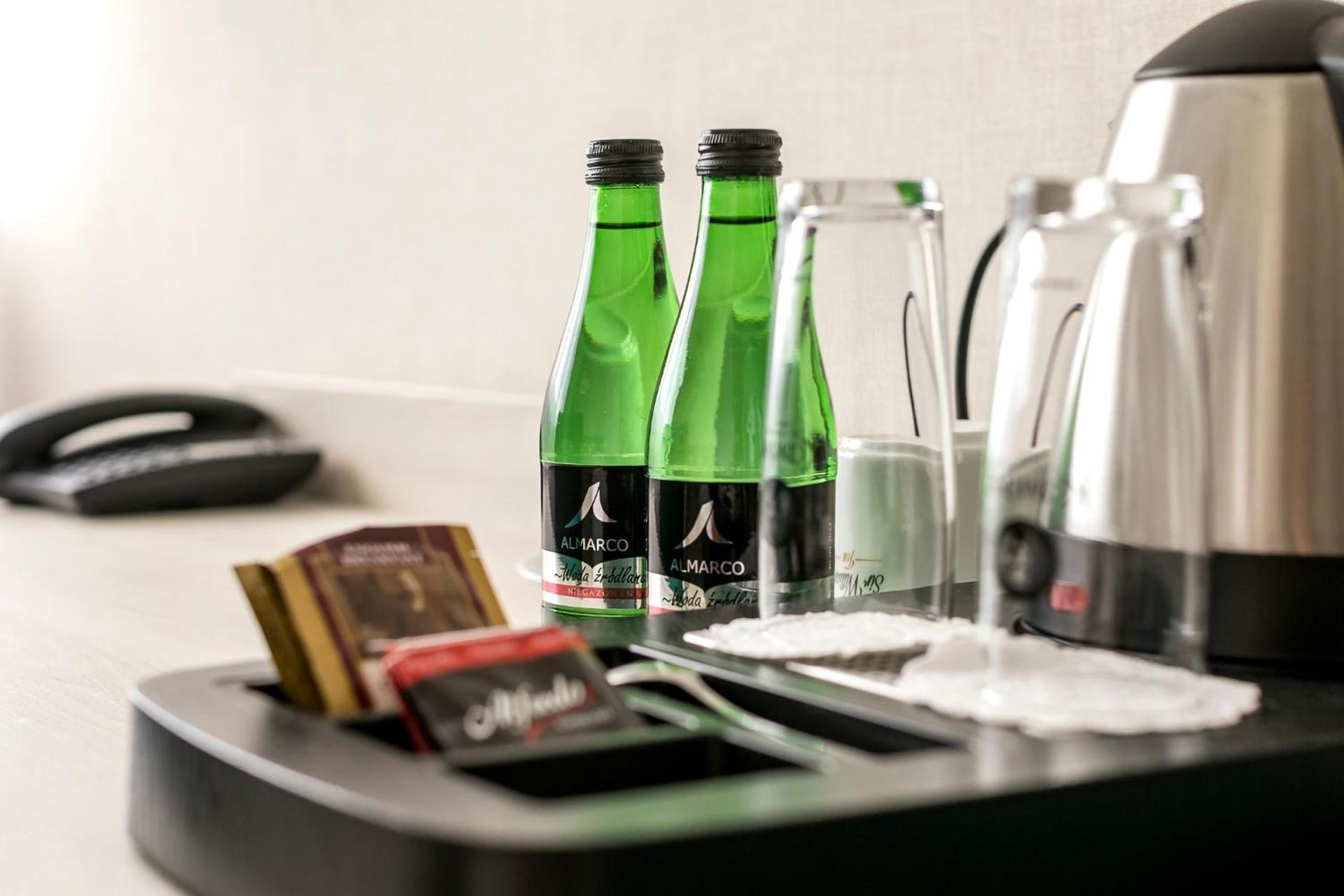 Coffee/tea facilities