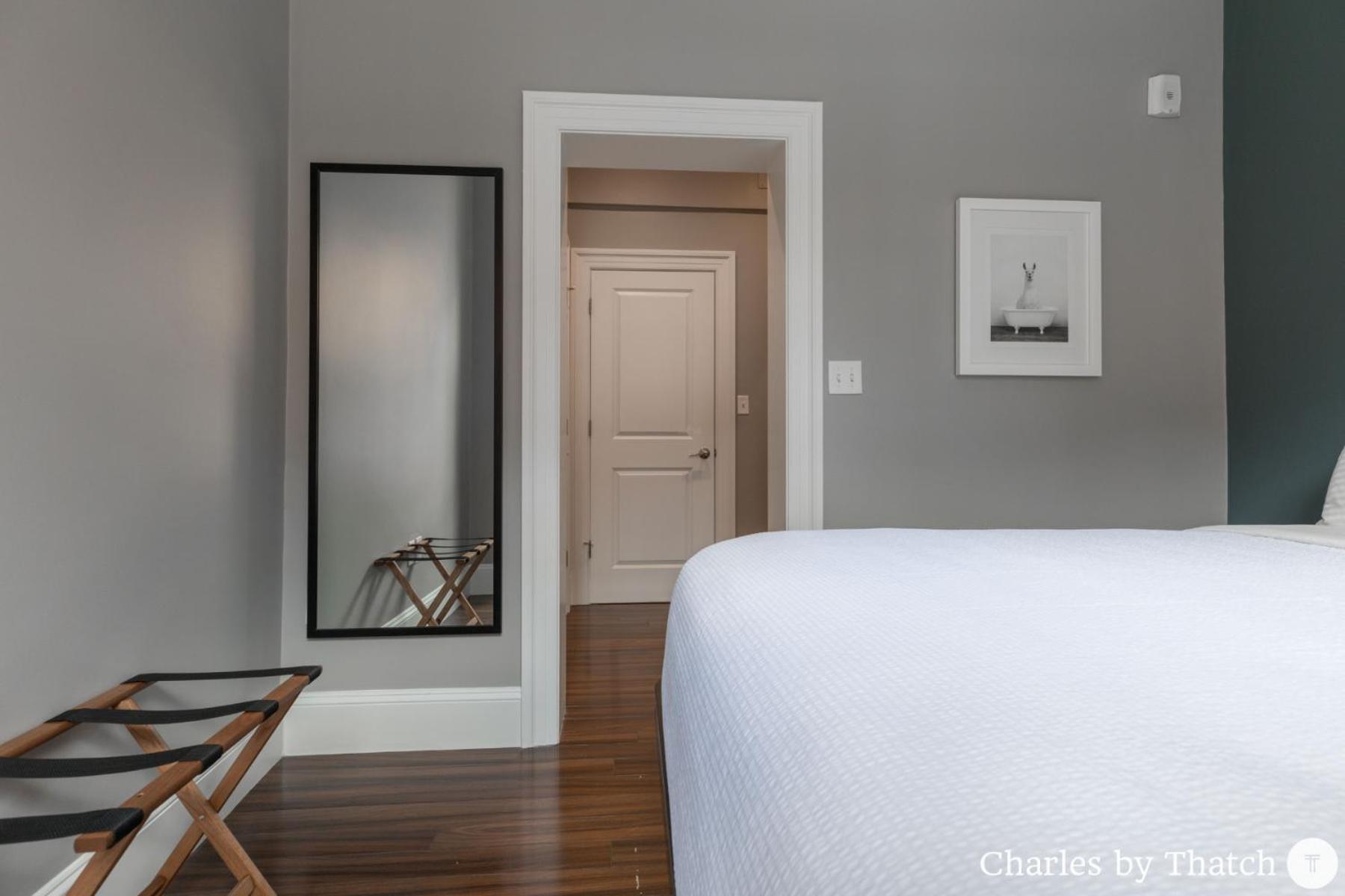 J Miller Flats by Thatch