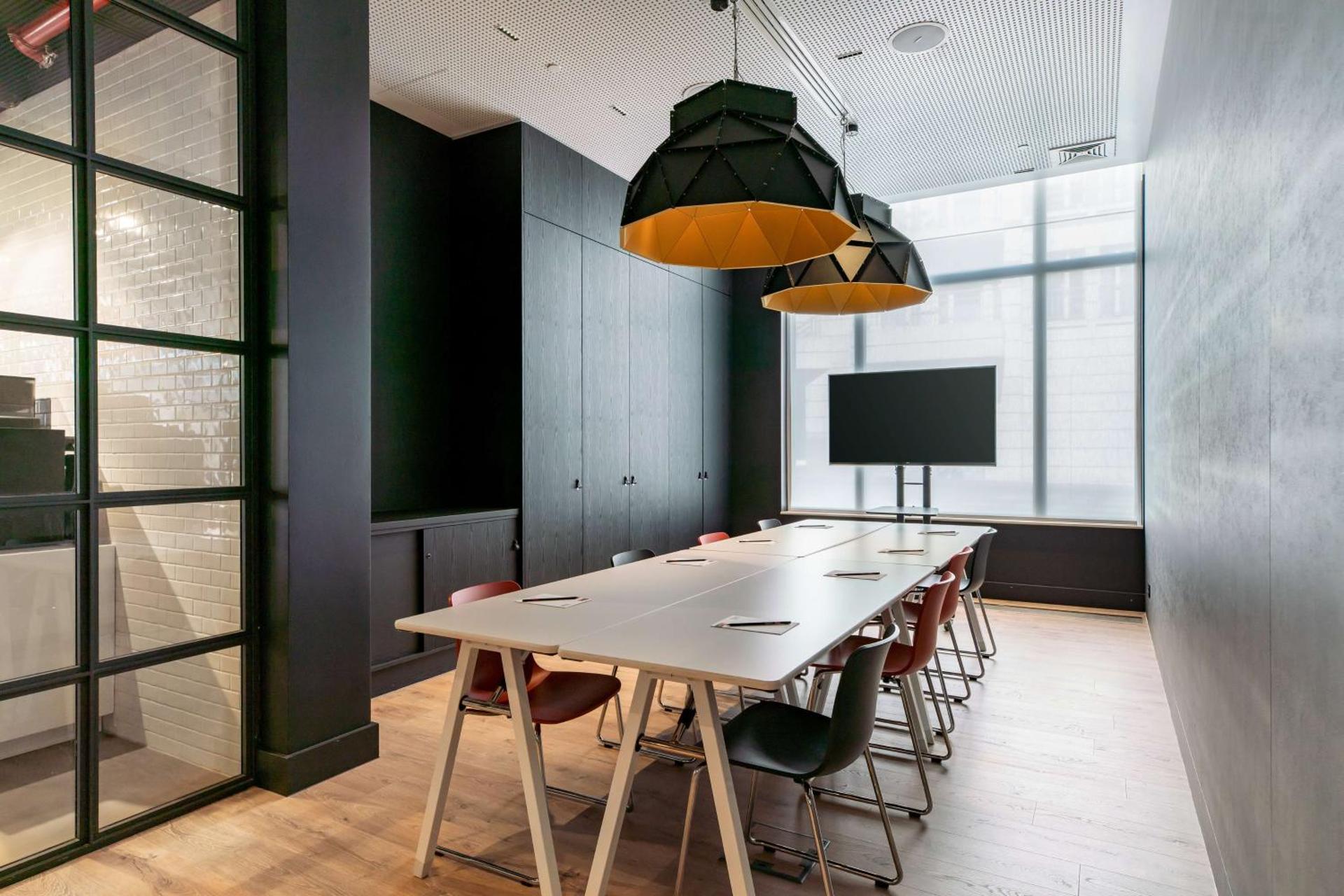 Meeting/conference room