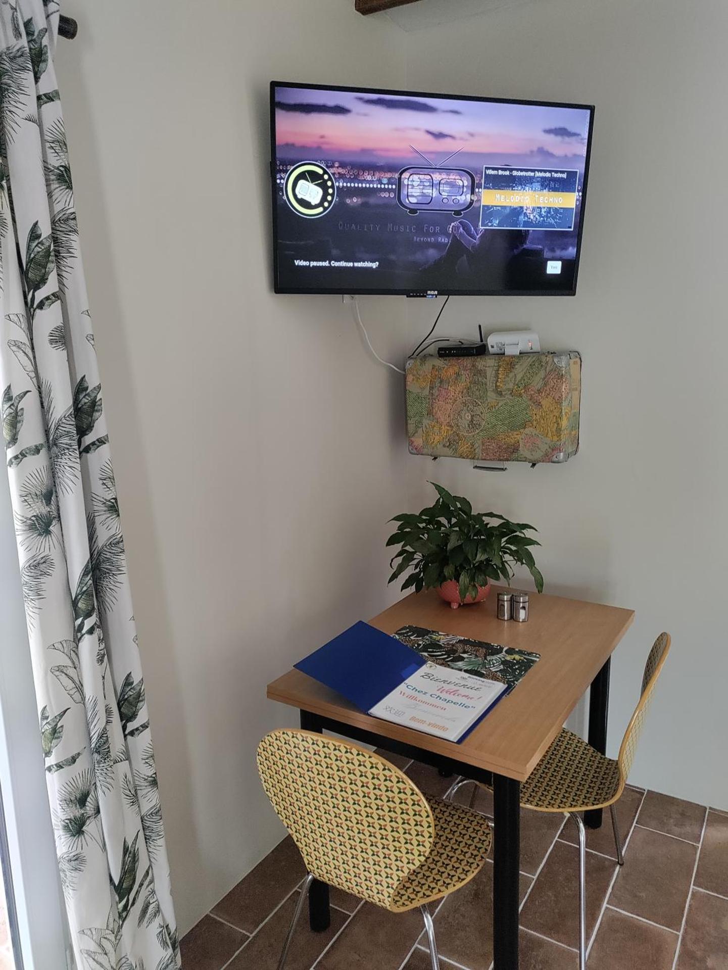 Chez Chapelle in the heart of the Gascony with pool, pets welcome!