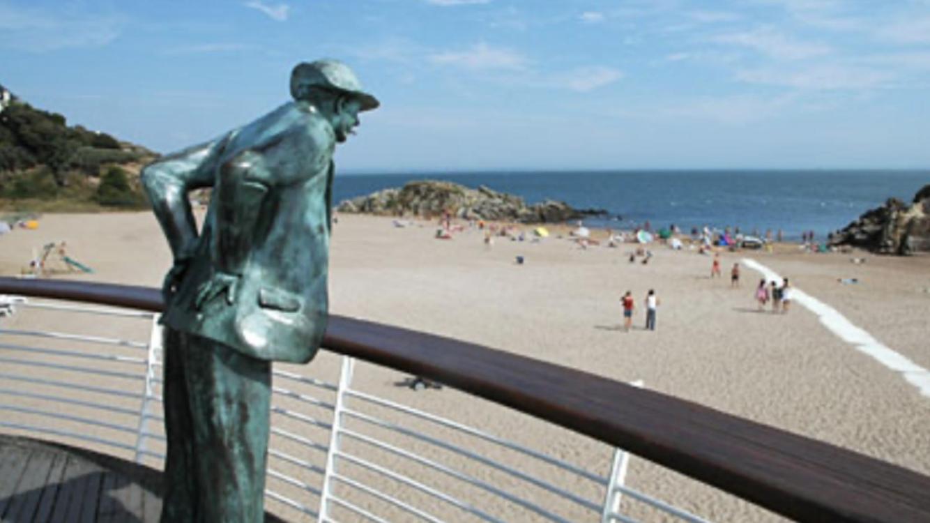 Accès direct à la PLAGE de Mr HULOT Saint Marc sur Mer près de La Baule - Parking privé