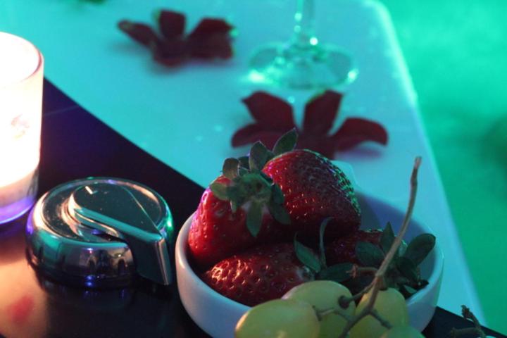 MIŁOŚĆ ma swój adres - ZMYSŁOWE apartamenty z JACUZZI dla Dwojga