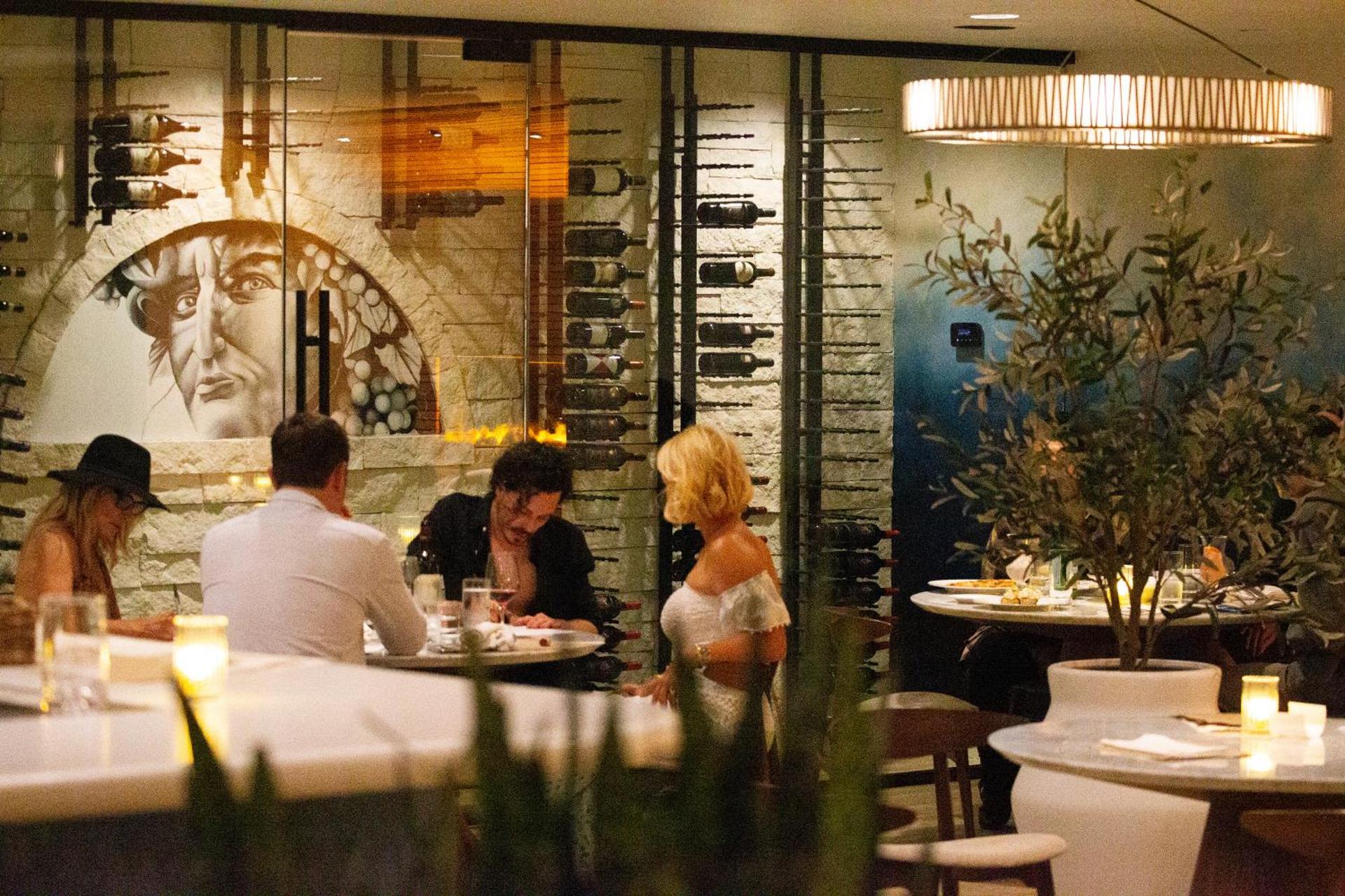 Restaurant/places to eat