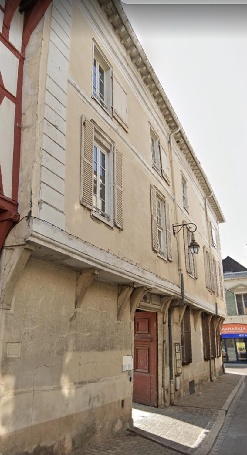 Trés jolie Studio Hyper Centre