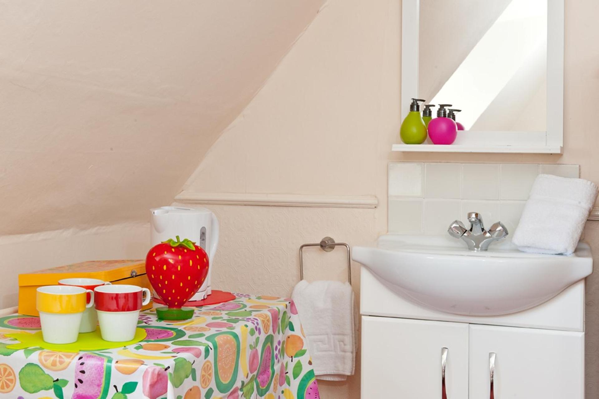 Coffee/tea facilities